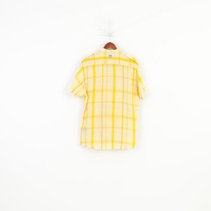 Duck and Cover Men XL Casual Shirt Yellow Checkered Short Sleeve Cotton Classic Pockets Vintage Top