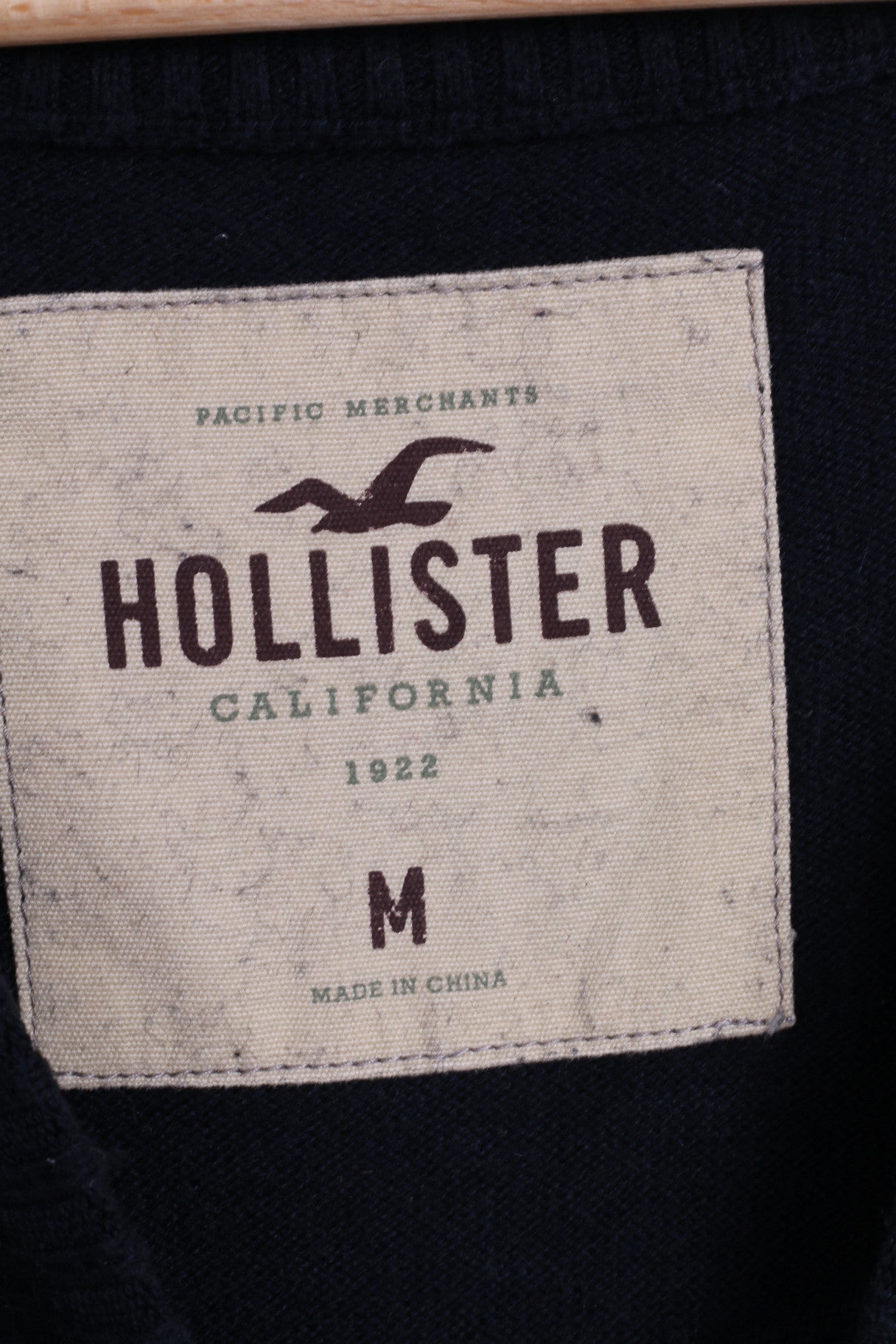 Hollister California Mens M Jumper V Neck Sweater Dark Blue Wool
