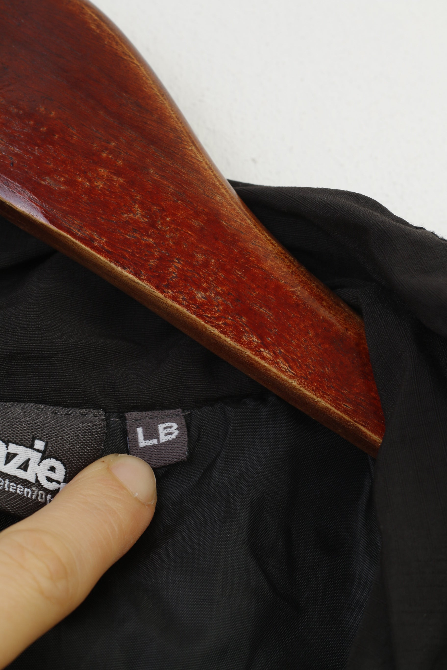 Mckenzie Women XS Jacket Nylon Waterproof Hood Black Full zipper Vintage Sport Pockets Top