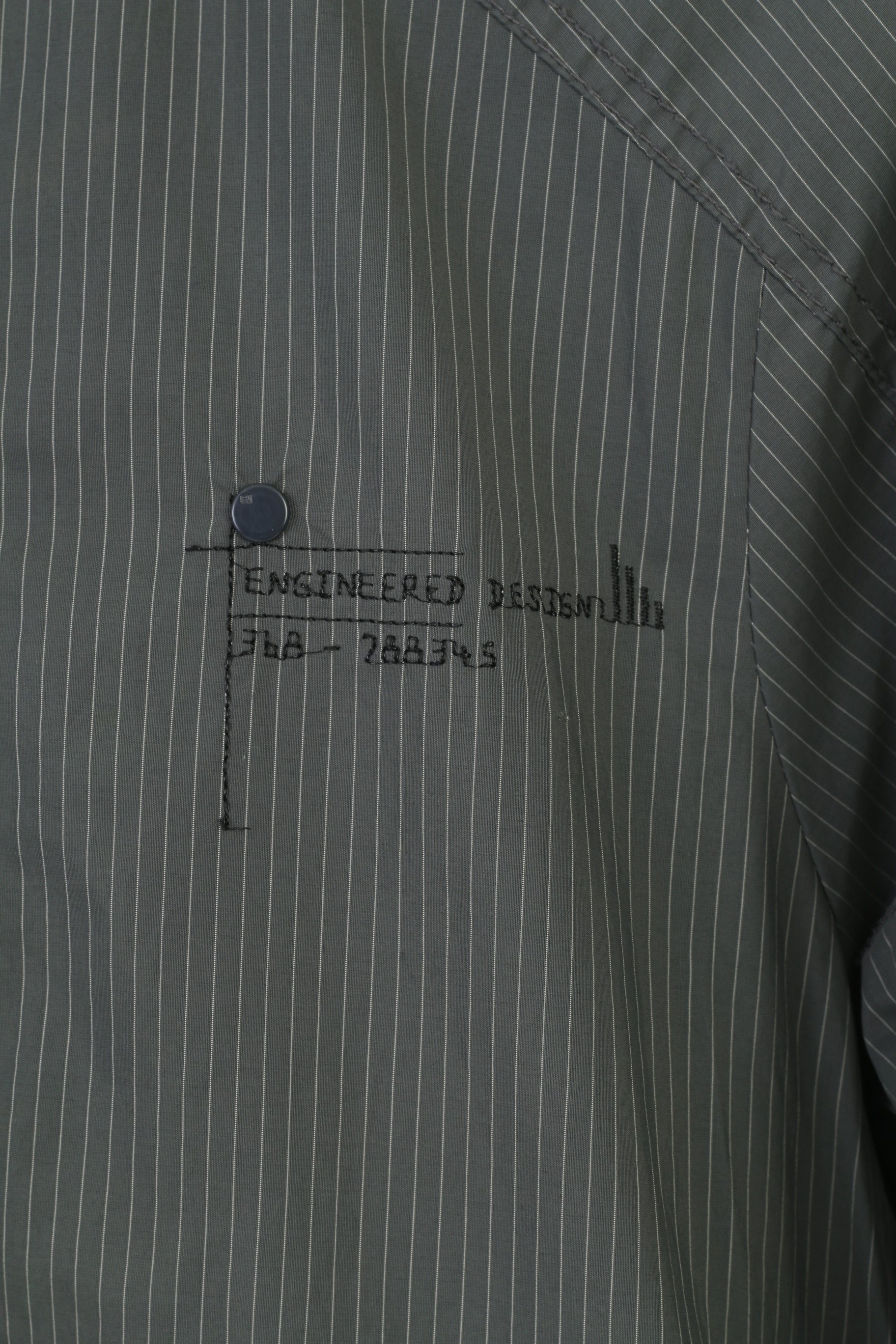 River Island Veste à capuche rayée en nylon imperméable avec fermeture éclair complète pour homme Design vintage avec poches