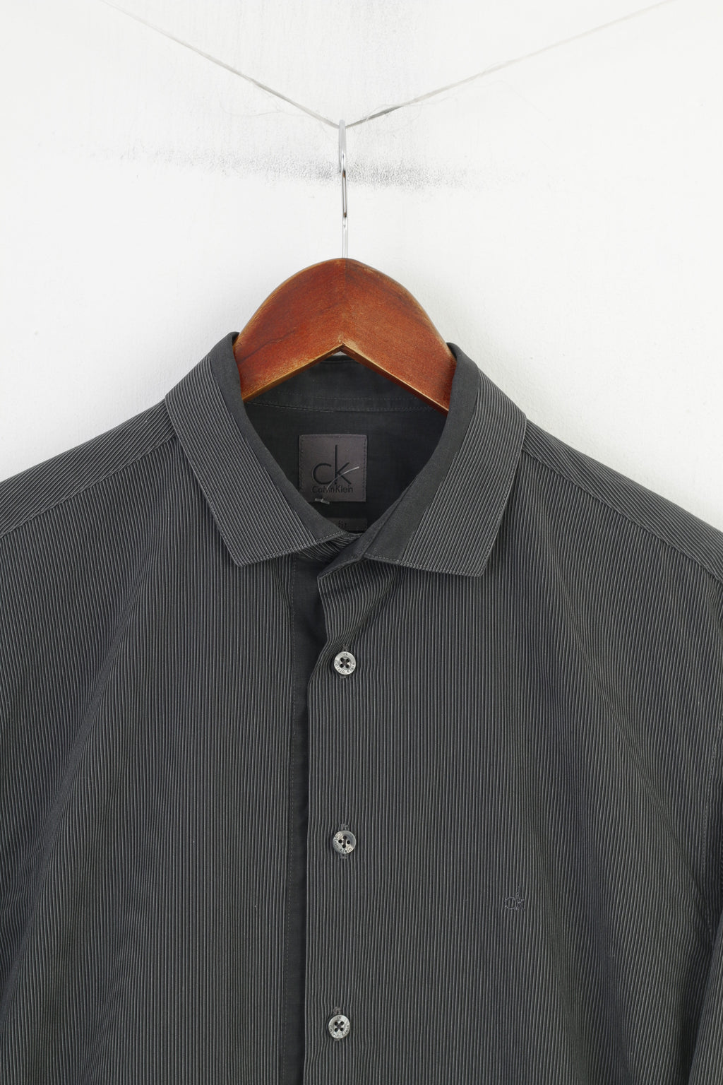 Calvin Klein Men 40 15.75 Casual Shirt Striped Slim Fit Dark Grey Cotton Long Sleeve Collar Top