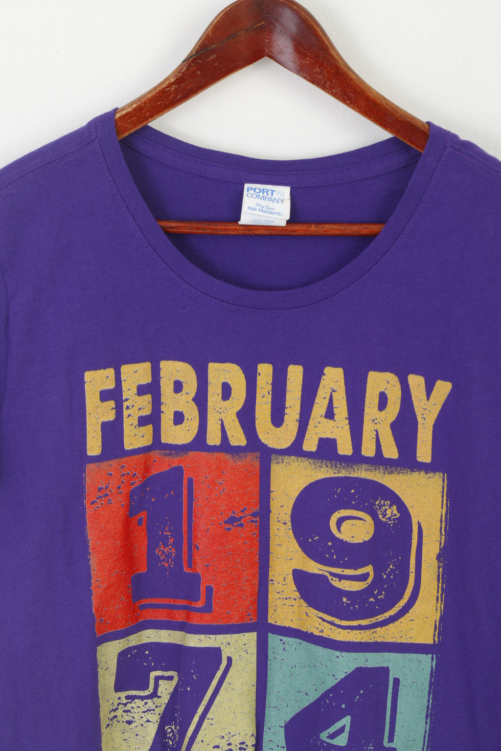 T-shirt Port &amp; Company da donna XL grafica in cotone viola 1974 Top unisex vintage