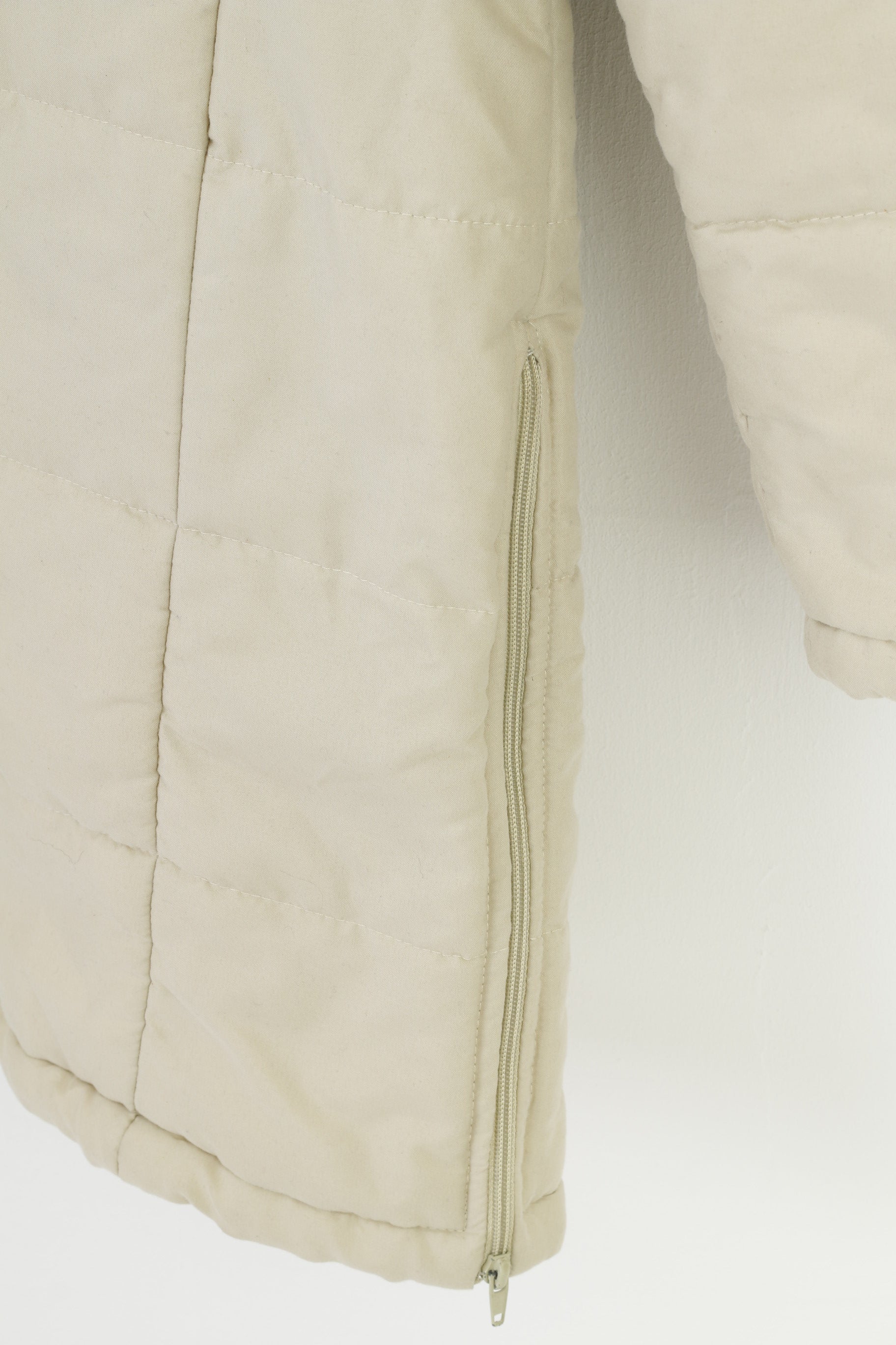 Turek Women 40 M Jacket Coat Padded Winter Beige Long Parka Full Zipper Vintage Top