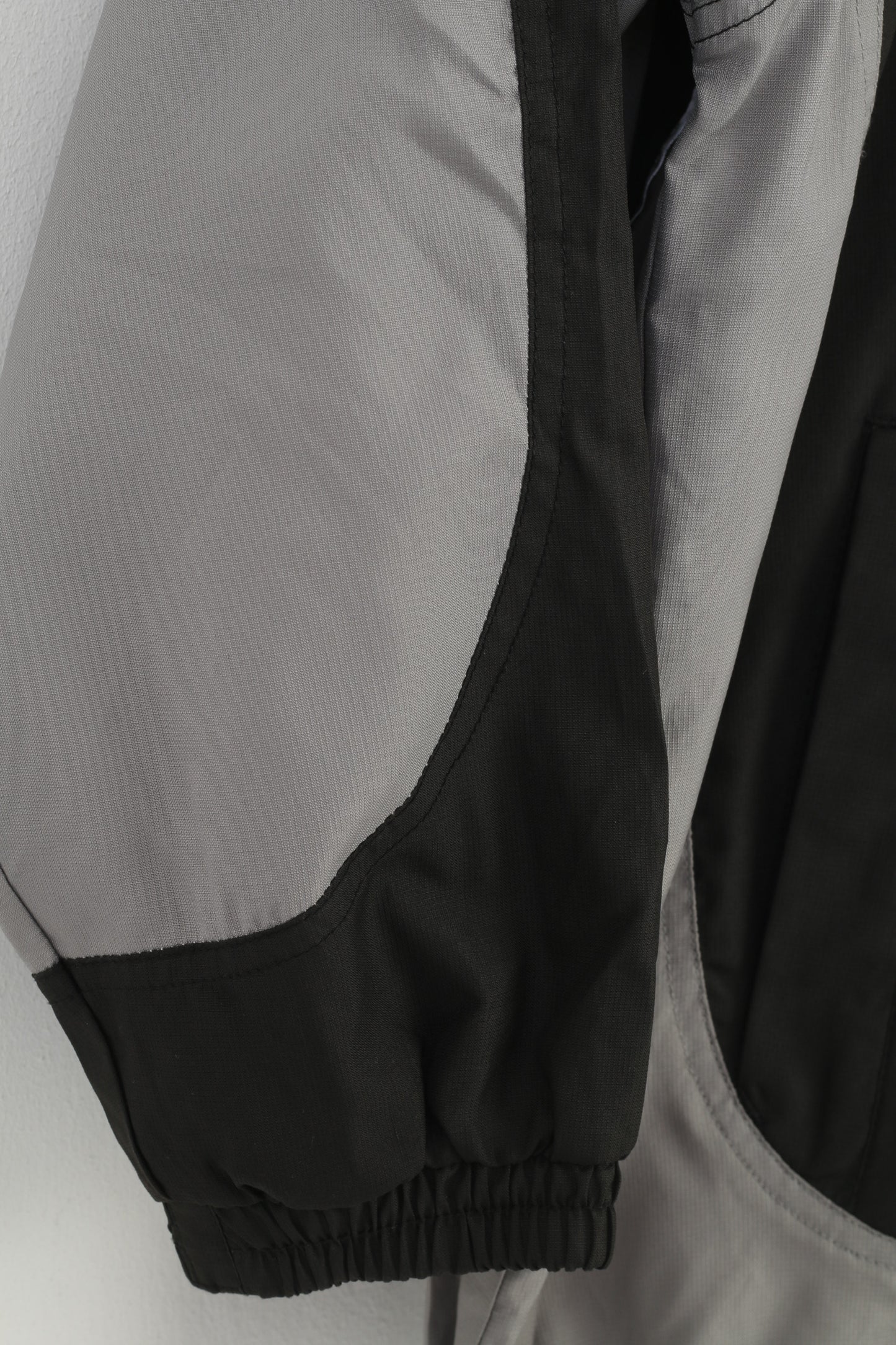 Umbro Boys 140 Veste Full Zipper Sport Noir Gris Outwear Vintage Top