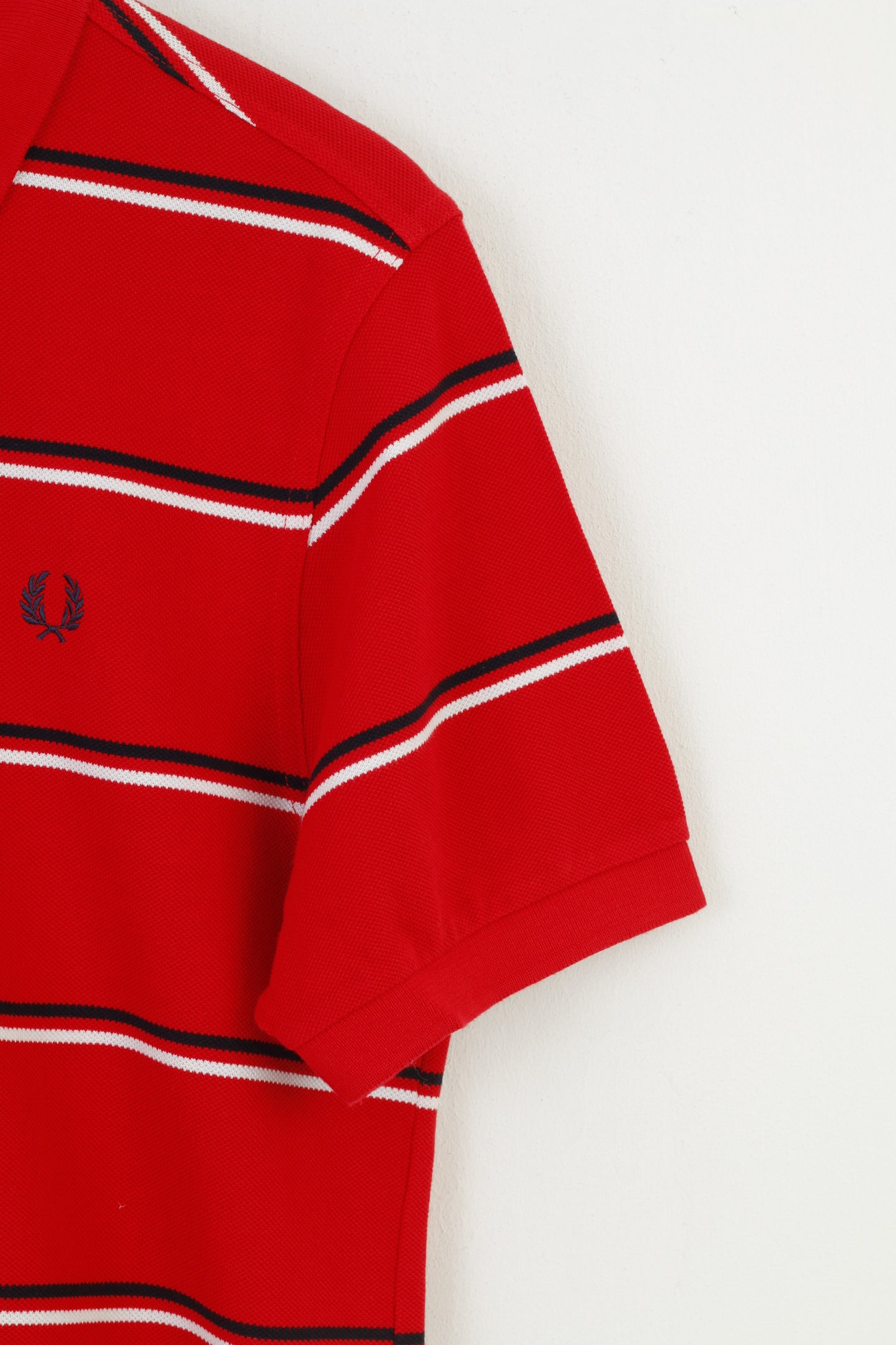 Polo Fred Perry da uomo M Polo in piqué di cotone rosso con bottoni dettagliati a righe Top vintage 