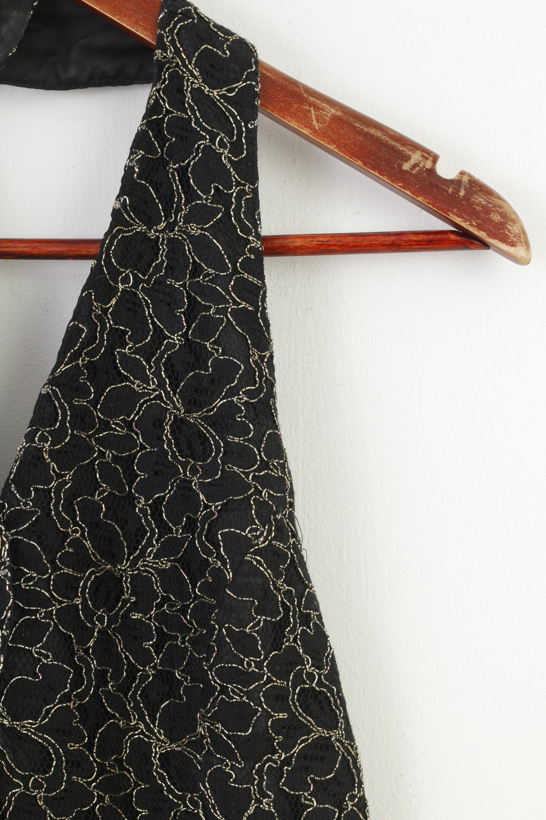 Precis Women 10 M Vest Buttons Front Black Embroidered Gold Vintage Elegant Top