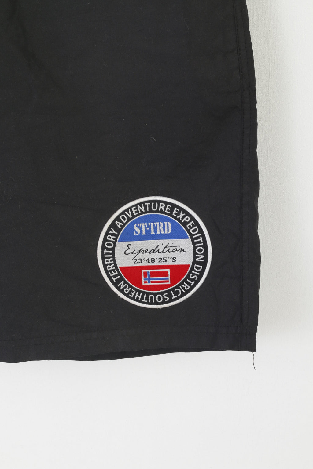 Exploration Men L Shorts Nero Southern Territory Adventures Wait band Bermuda