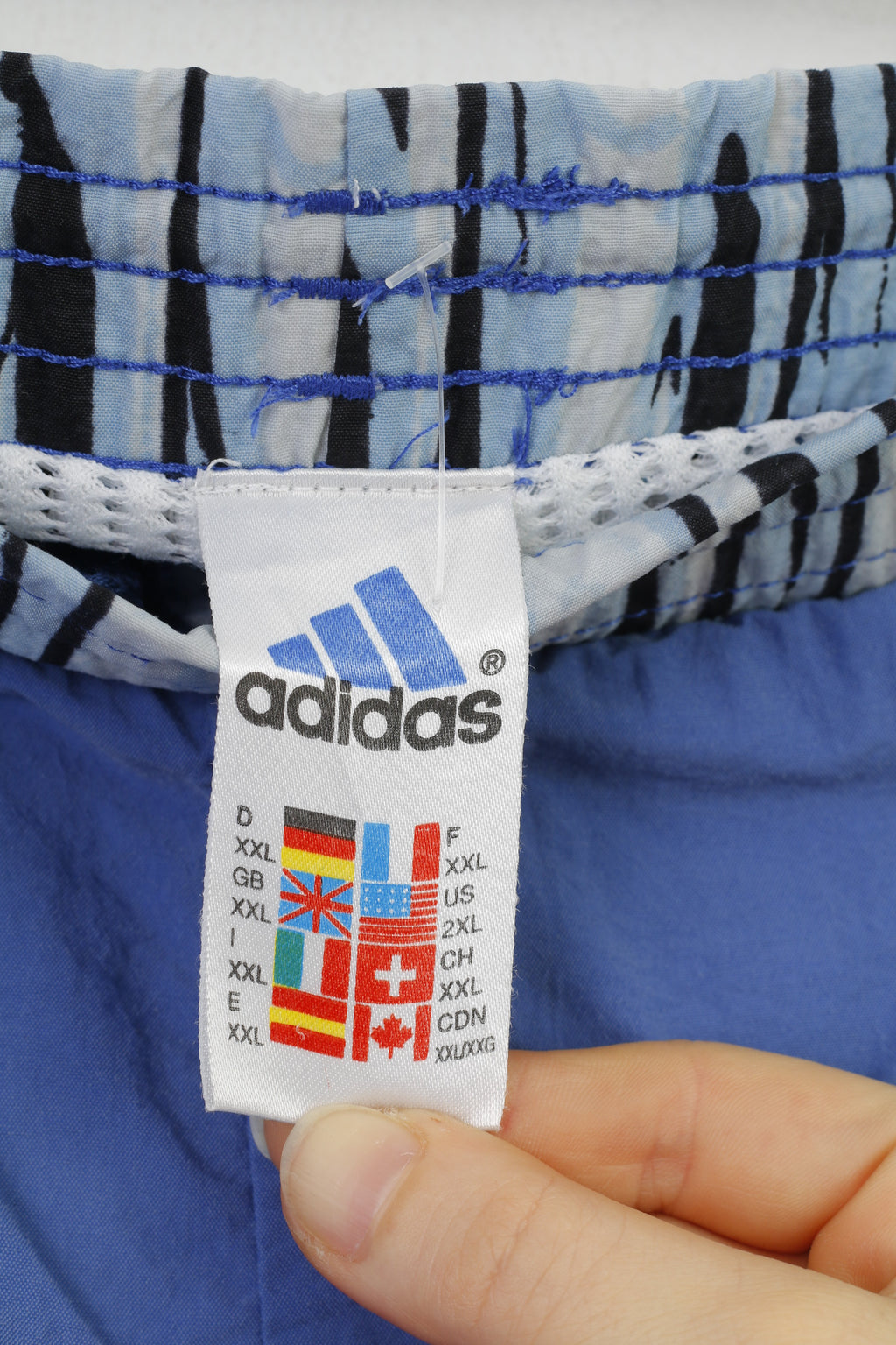 Adidas Men 2XL Shorts Blue Training Sportswear Nylon Waterproof 3 Stripes Vintage Pants