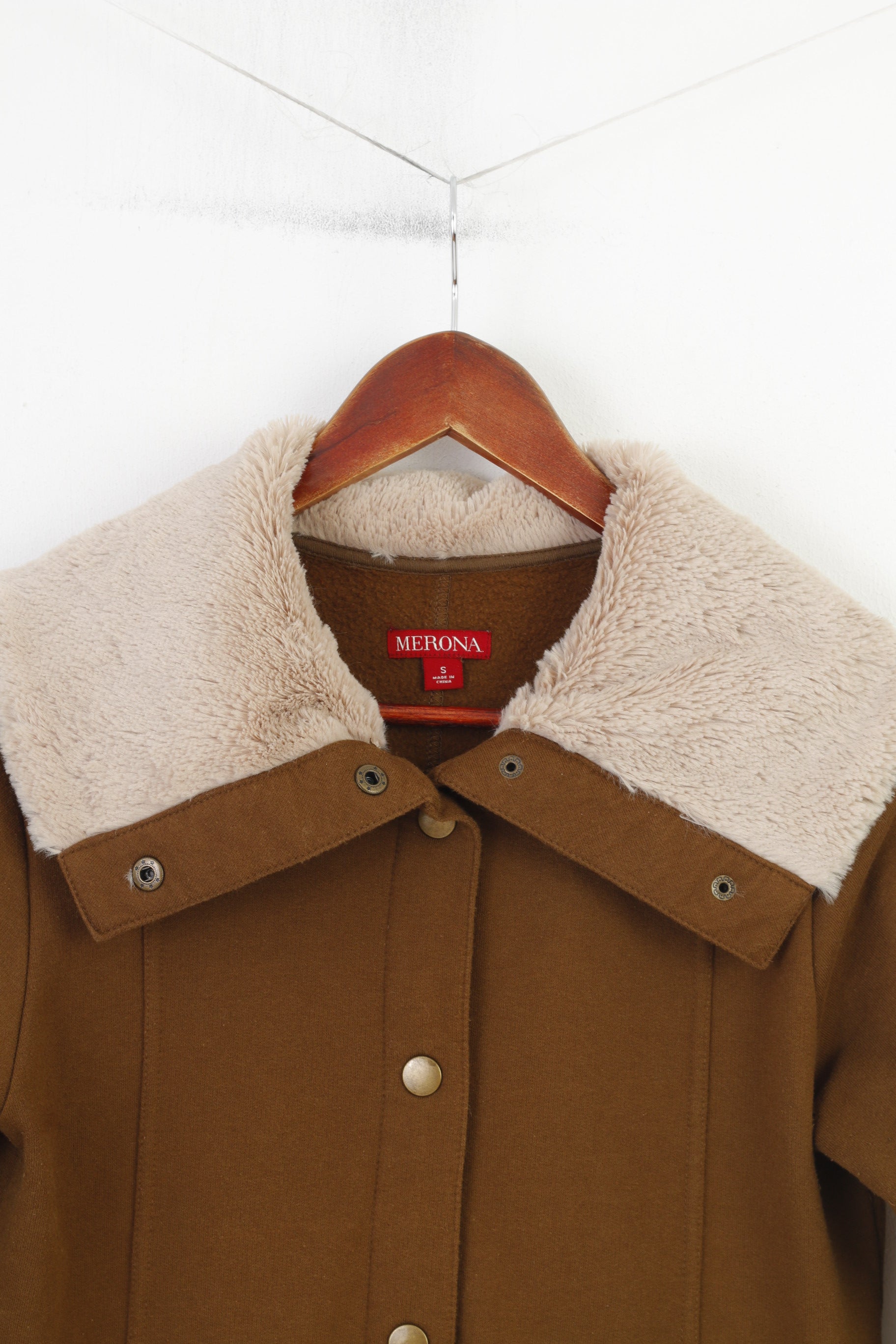 Merona Women S Jacket Brown Padded Snap Bottoms Fur Collar Vintage Cotton Top