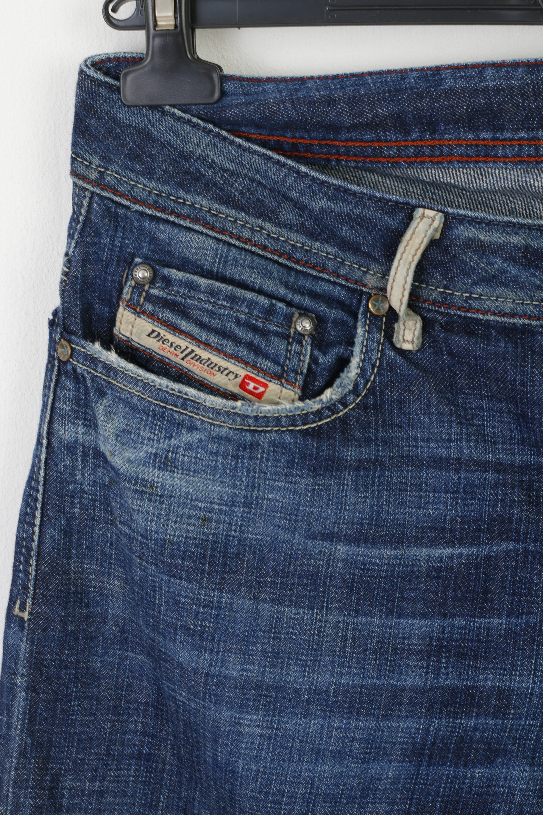 Diesel Industry Pantalon en jean 32 pour homme en denim de coton bleu marine fabriqué en Italie Pantalon droit