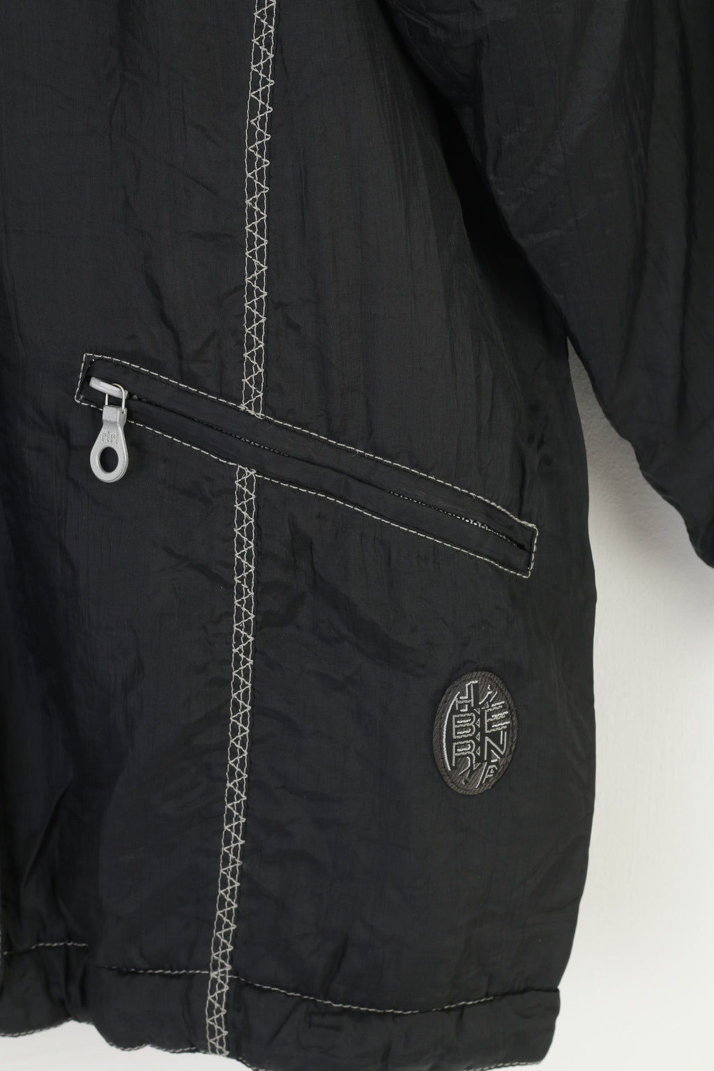 Vintage Women XL Jacket Black Shoulder Pads Full Zipper Nylon Waterproof Padded Vintage Embroidery Top