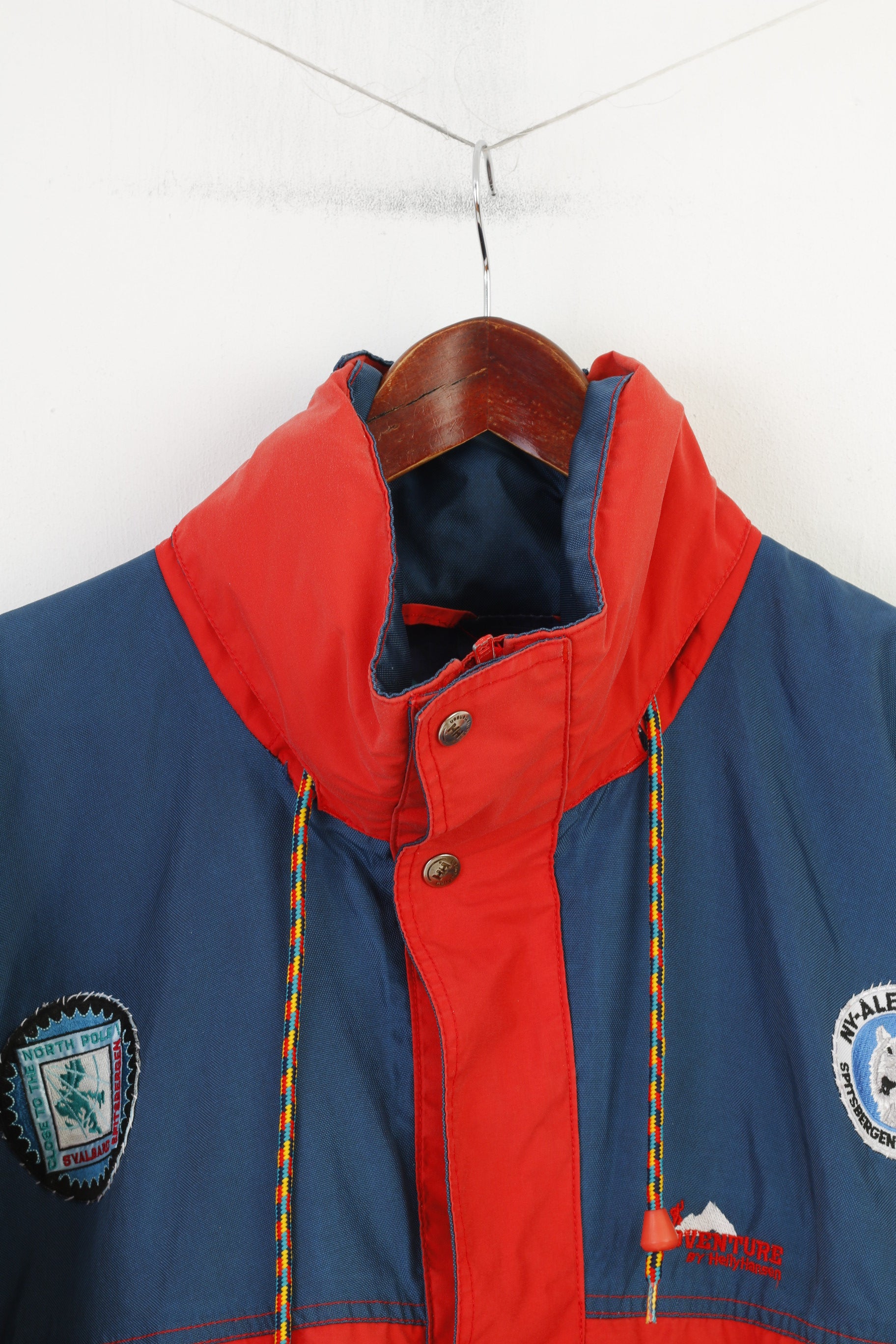 Helly Hansen Men XL Jacket Hood Red Pockets Vintage Nylon Full Zipper Outwear Top