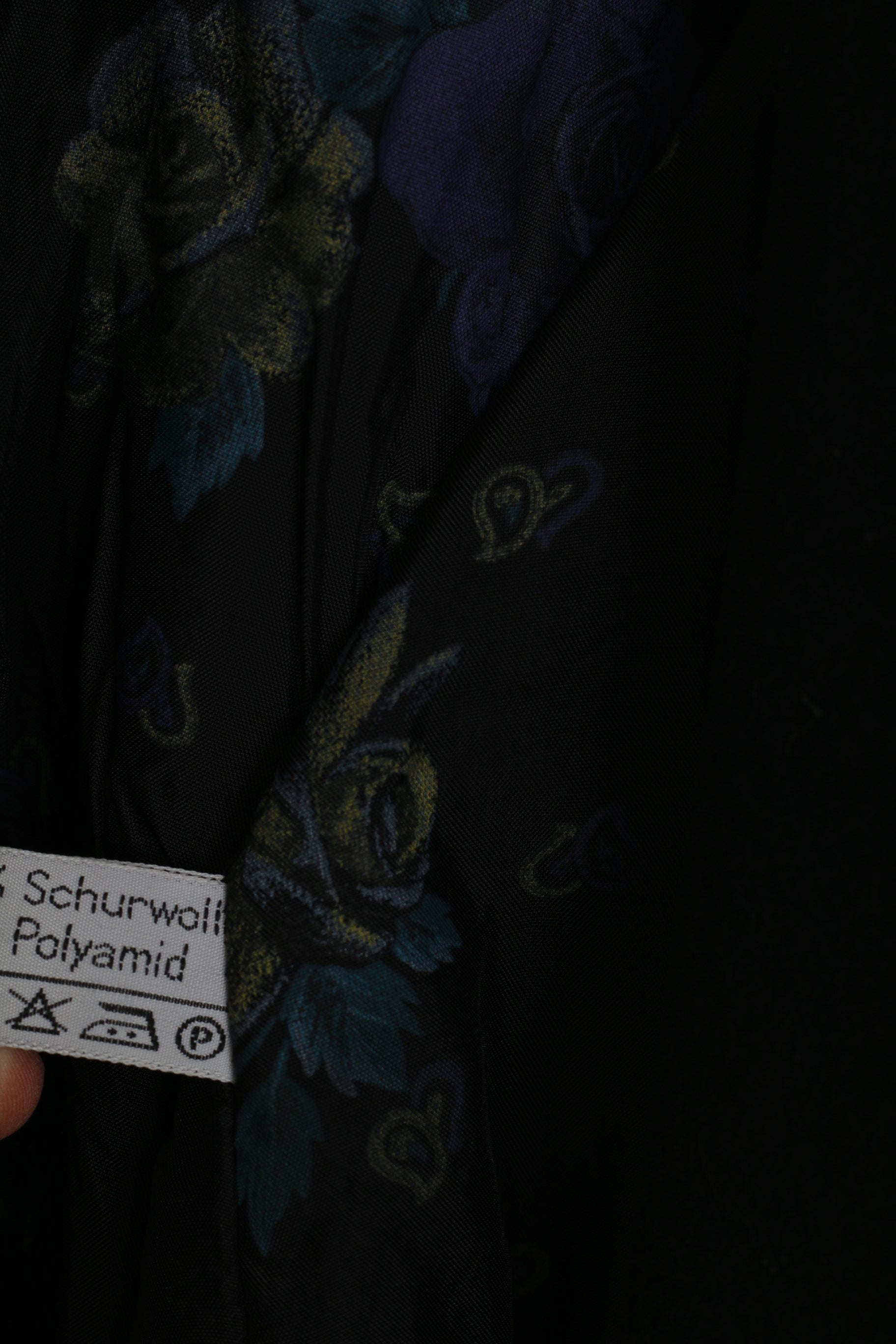 Richard Muller Petite Mademoiselle Woman M Coat Black Wool  Buttons West Germany Top