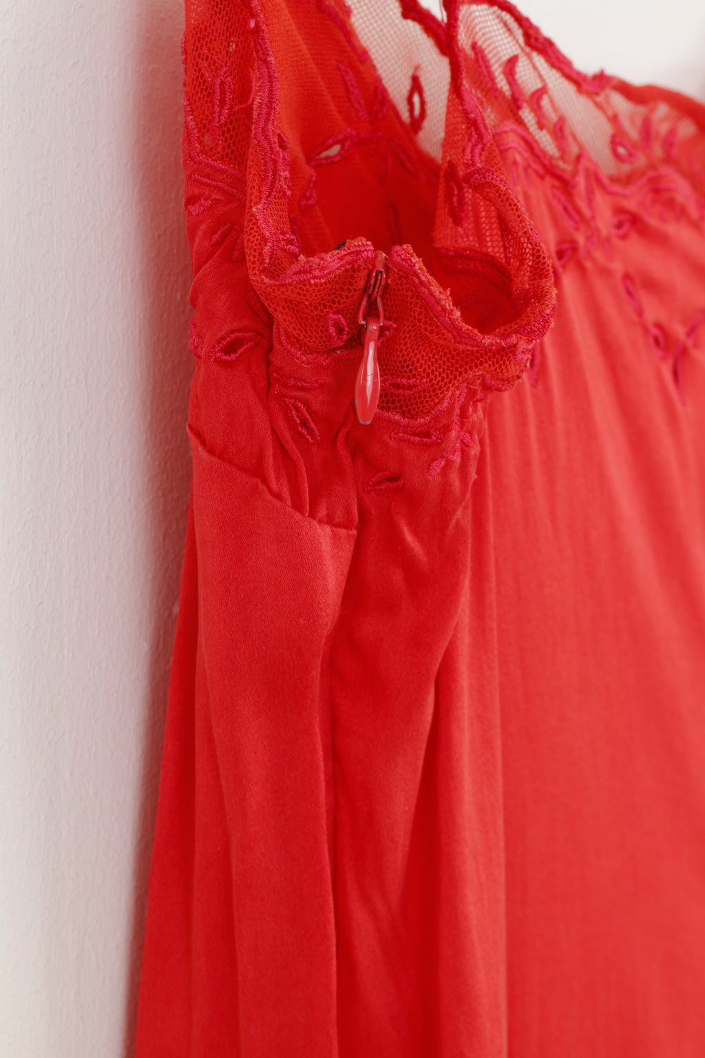 Toy G. Women M Sleep Dress Red Silk Flower Print Sleevelees Sleepwear