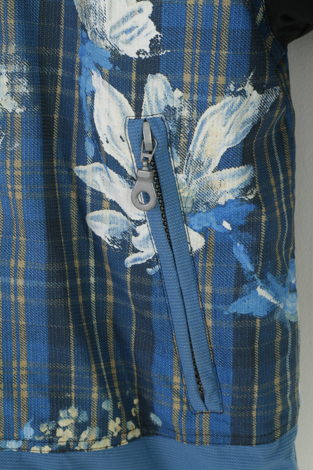 Active Swiss Design Women 40 L Jacket Blue Nylon  Retro Full Zipper Outwear Vintage Top