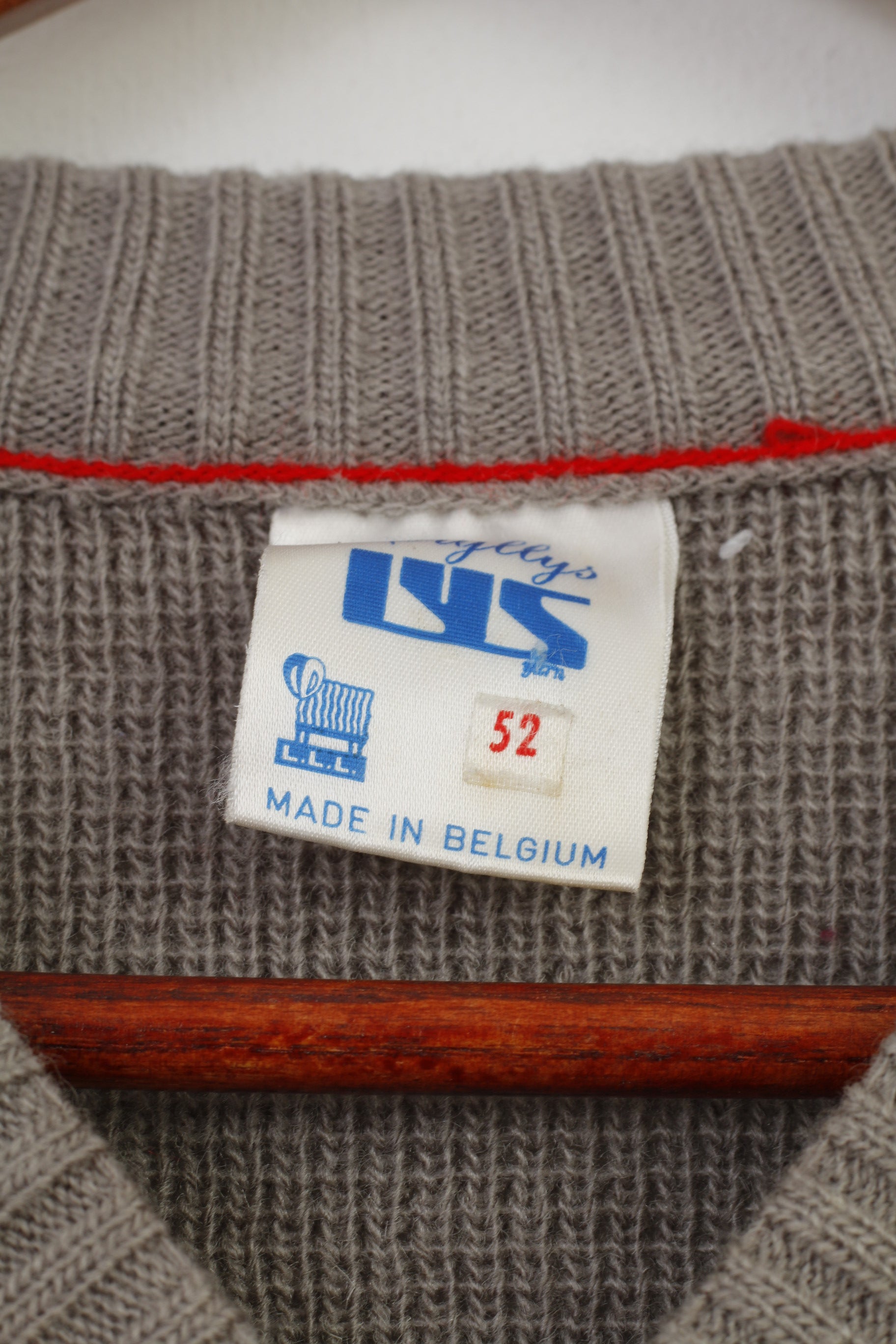 Bryllys Homme 52 M Pull Gris Col V Manches Longues Pull Fabriqué en Belgique Haut