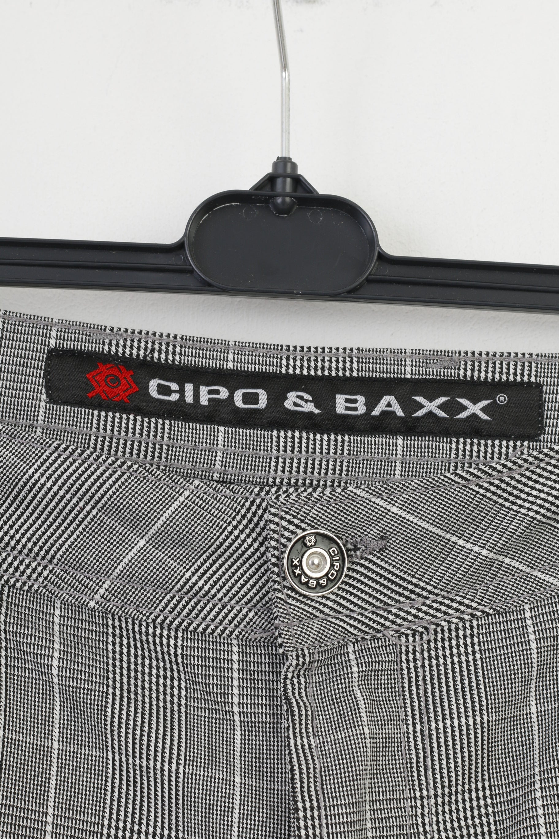 Cipo&amp;Baxx Short d'été à carreaux blanc et noir pour homme 40 34