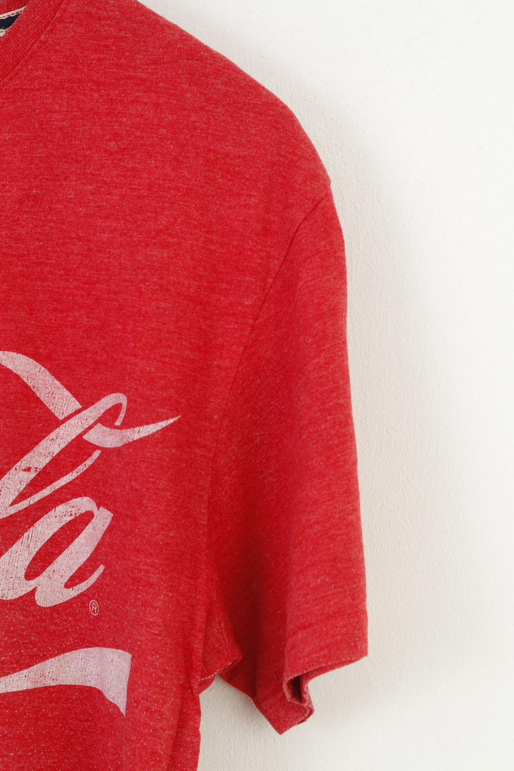 Coca Cola Men M T-Shirt Red Cotton Logo Graphic Classic Tee Crew Neck Vintage Top
