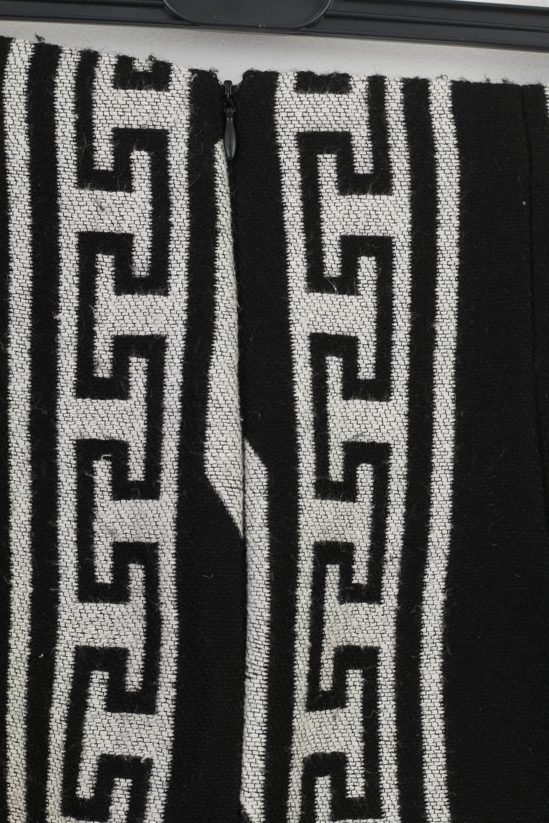 Zara Woman XS Jupe Géométrique Noir Blanc Court Mini Zipper Top