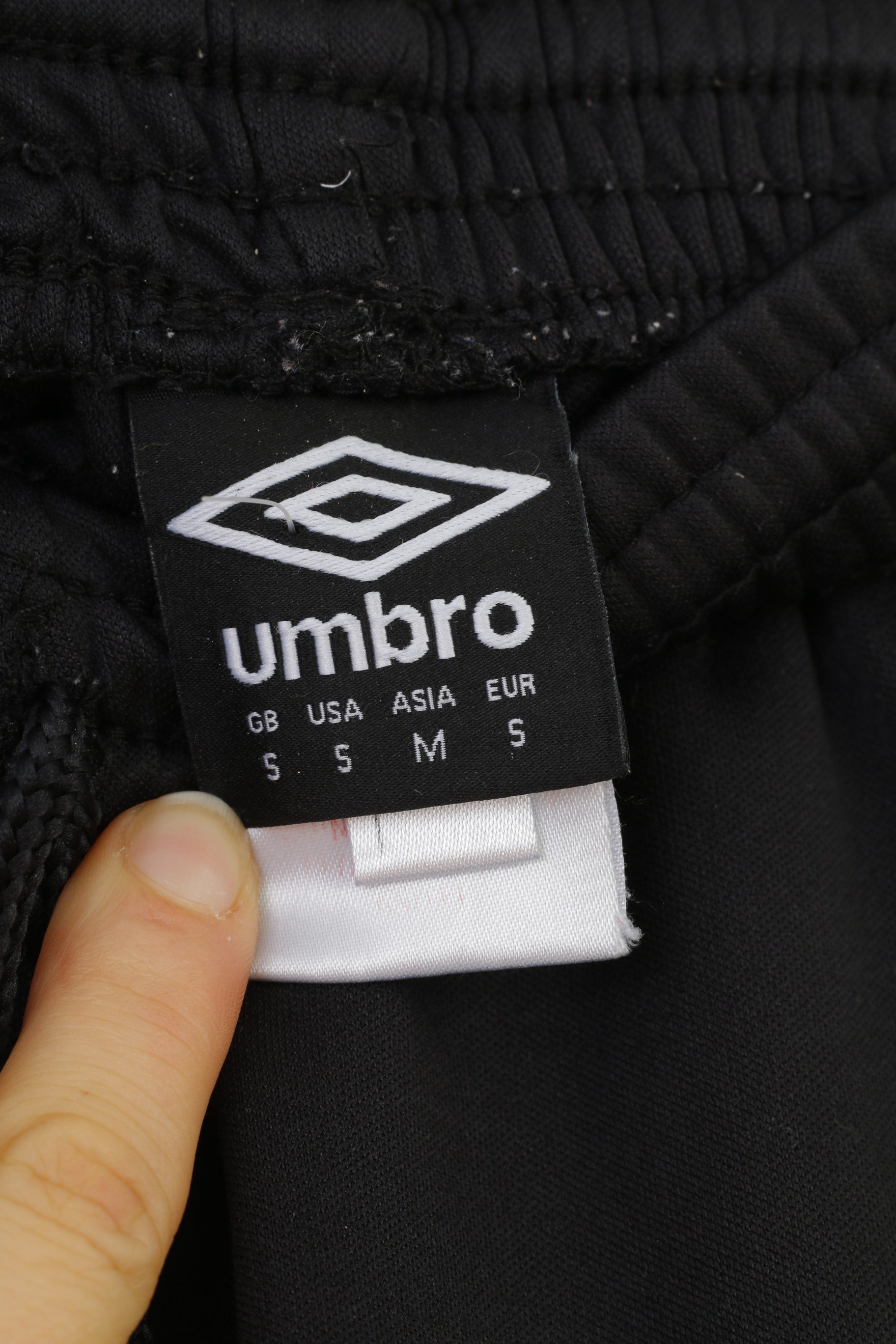 Umbro Pantalon de survêtement pour garçon S 10 ans Noir Sports Training Football TUIL Pantalon actif