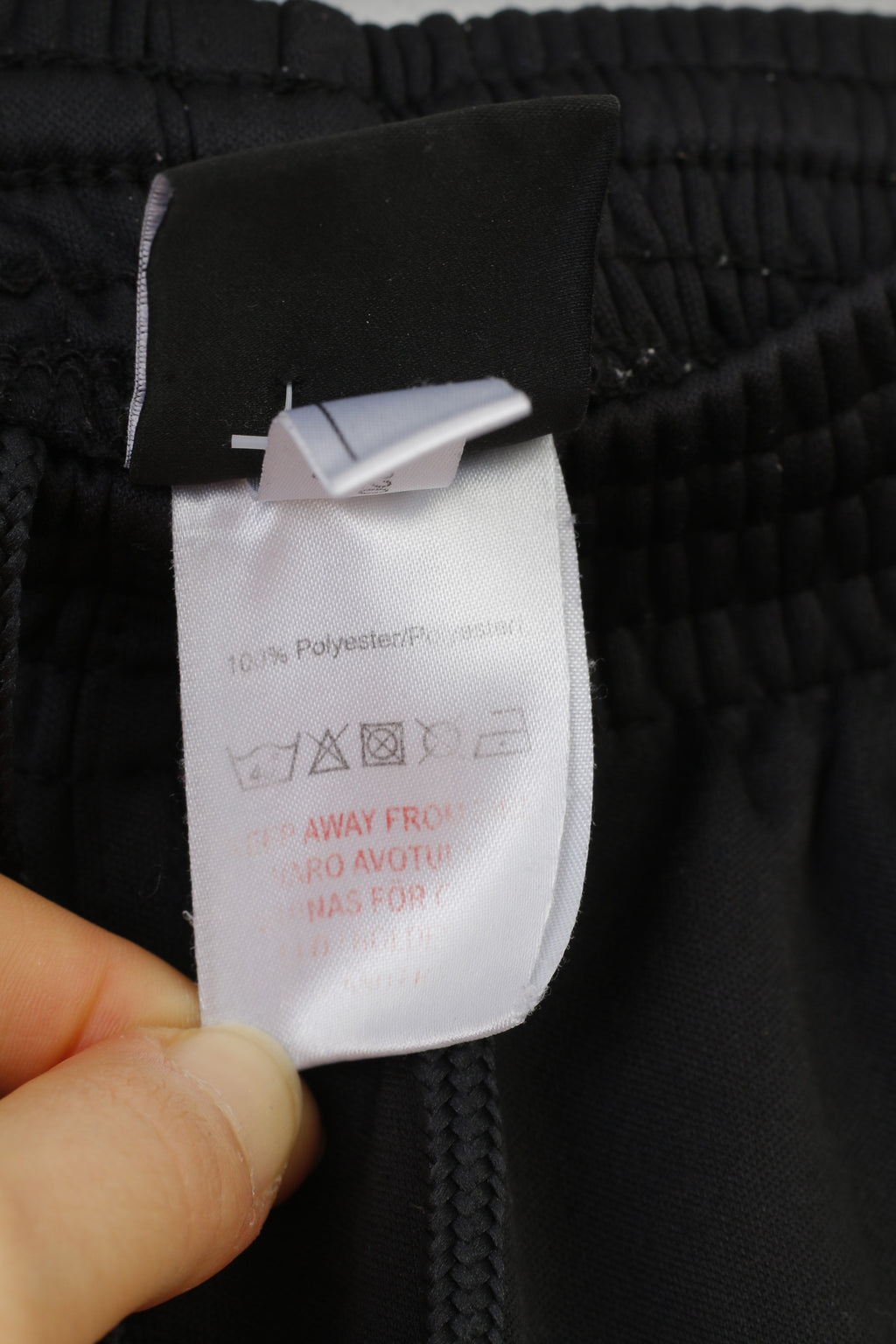 Umbro Pantalon de survêtement pour garçon S 10 ans Noir Sports Training Football TUIL Pantalon actif