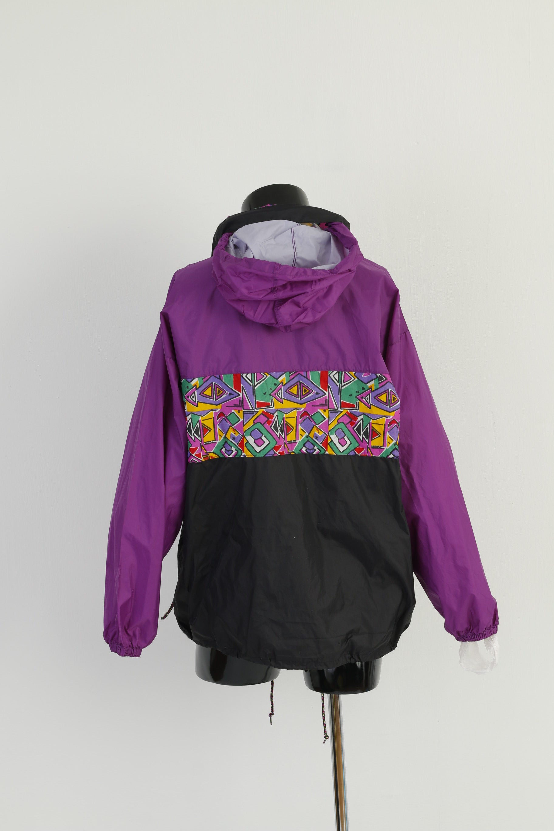 🔥 Retro 90s Reifeisen Color-Block Nylon Jacket - Waterproof