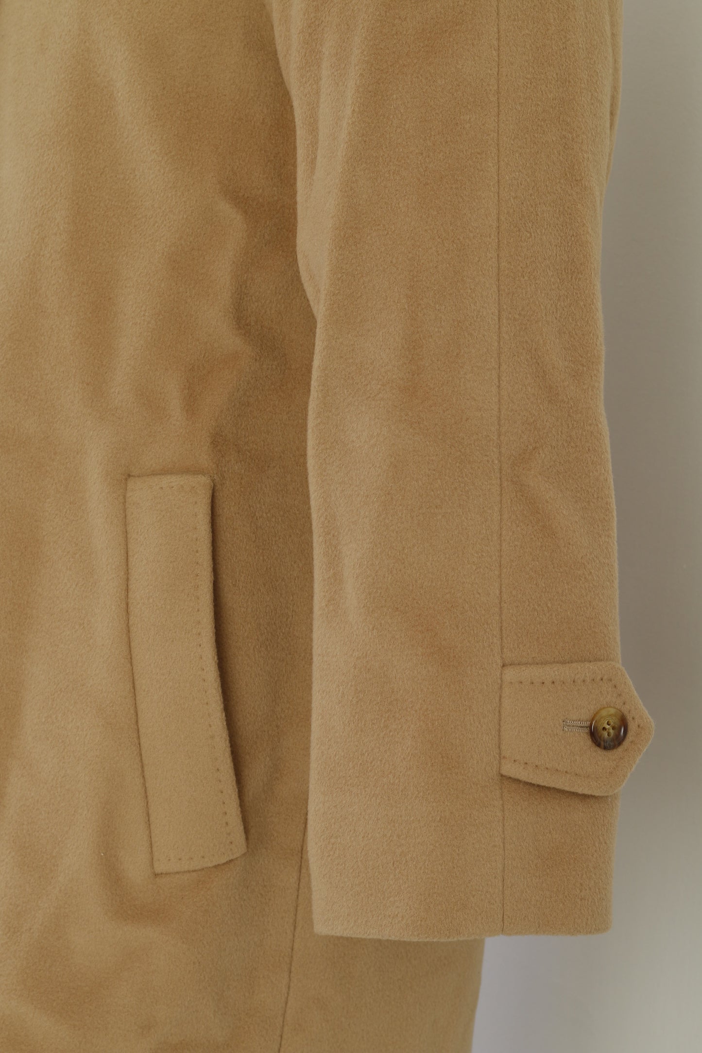 Vintage Aquascutum Camel Coat - Made in England - 6R S / M - Luxurious Cashmere Blend