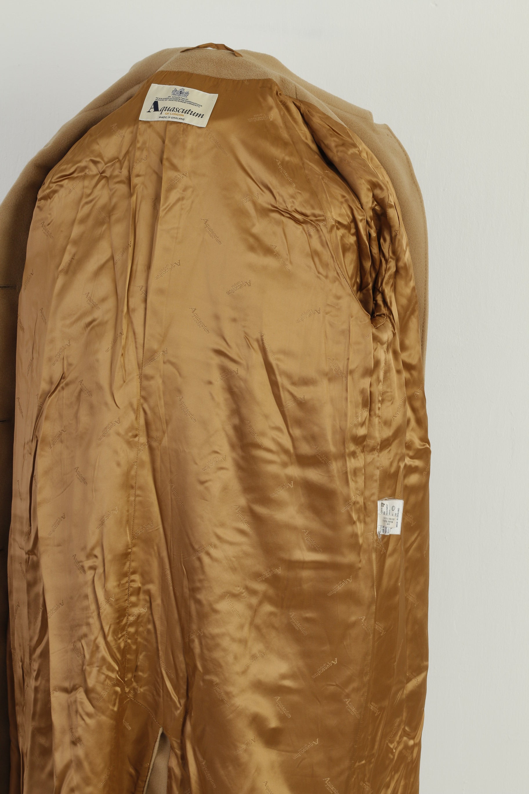 Vintage Aquascutum Women 6 S Camel Coat  Luxurious Cashmere Blend