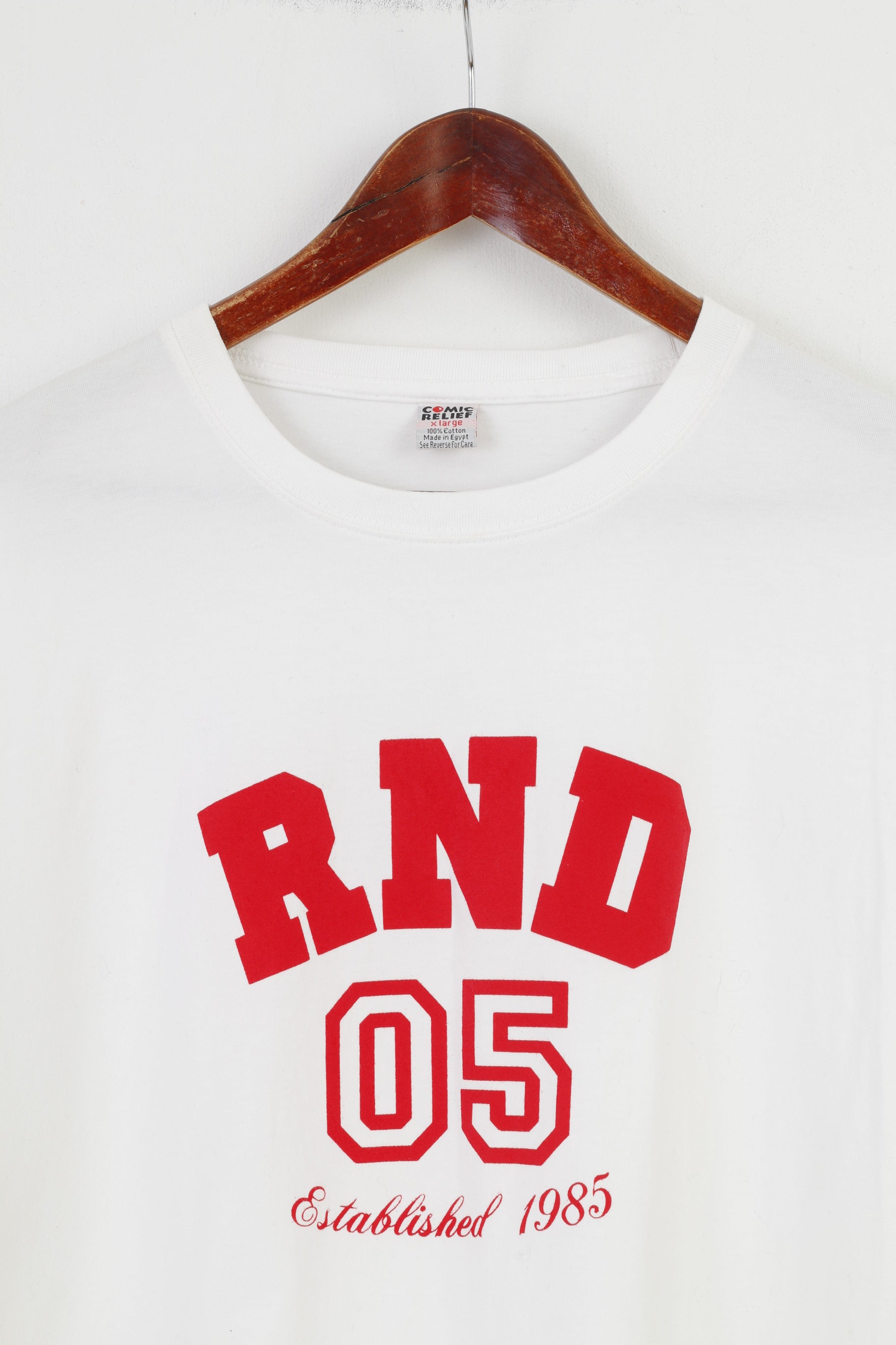 Comic Relief Men XL T-Shirt White Short Sleeve Cotton RND Oversize Graphic  Top