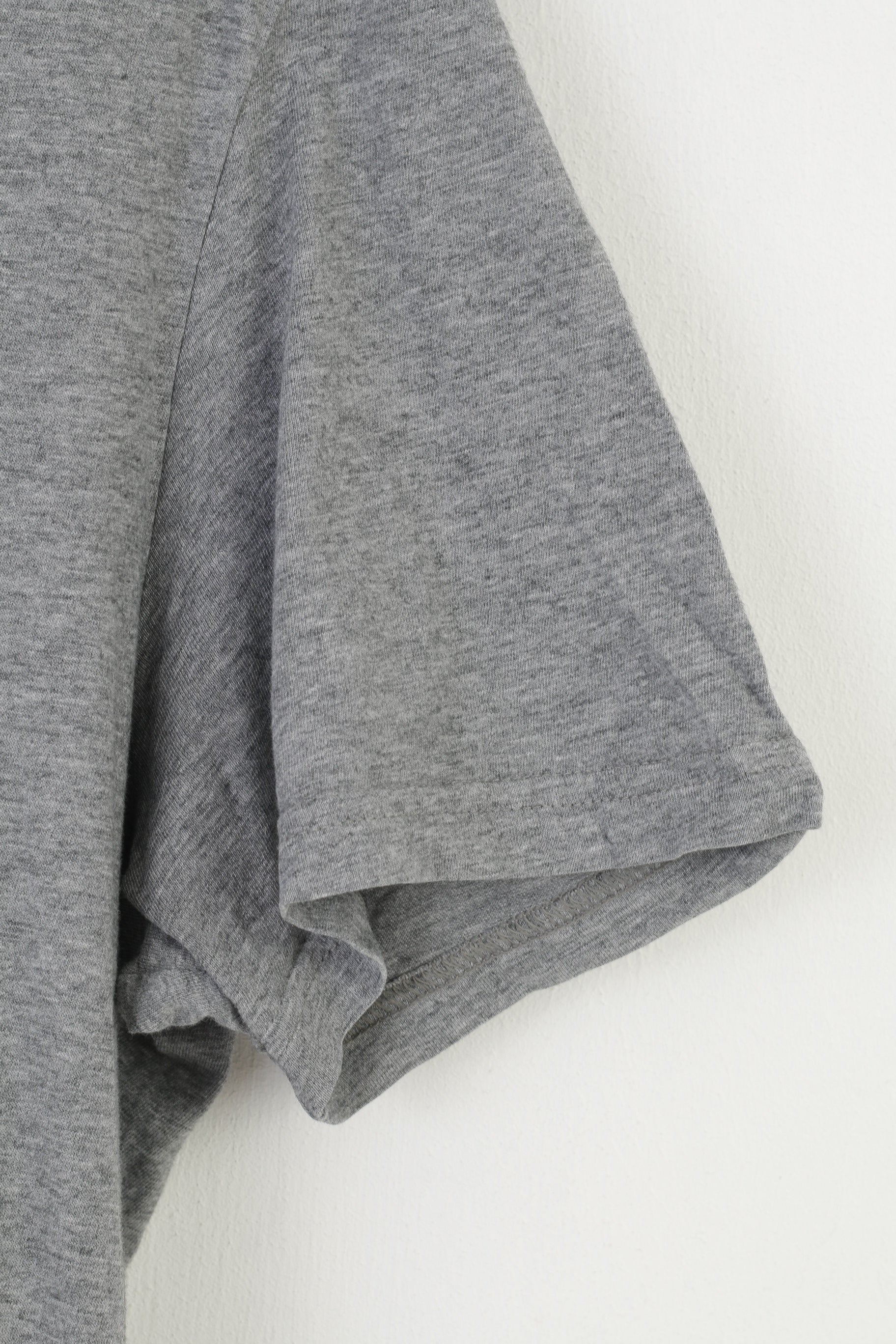 T-shirt Puma da uomo L. Top girocollo sportivo in cotone grigio con grafica grafica