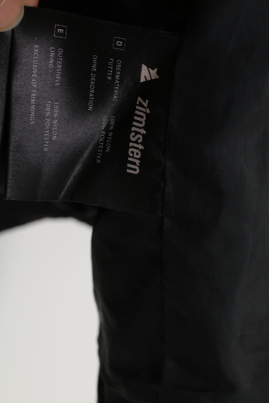 Giacca Zimtstern da uomo L, cappuccio in nylon nero, tasche imbottite per sci invernale, top impermeabile