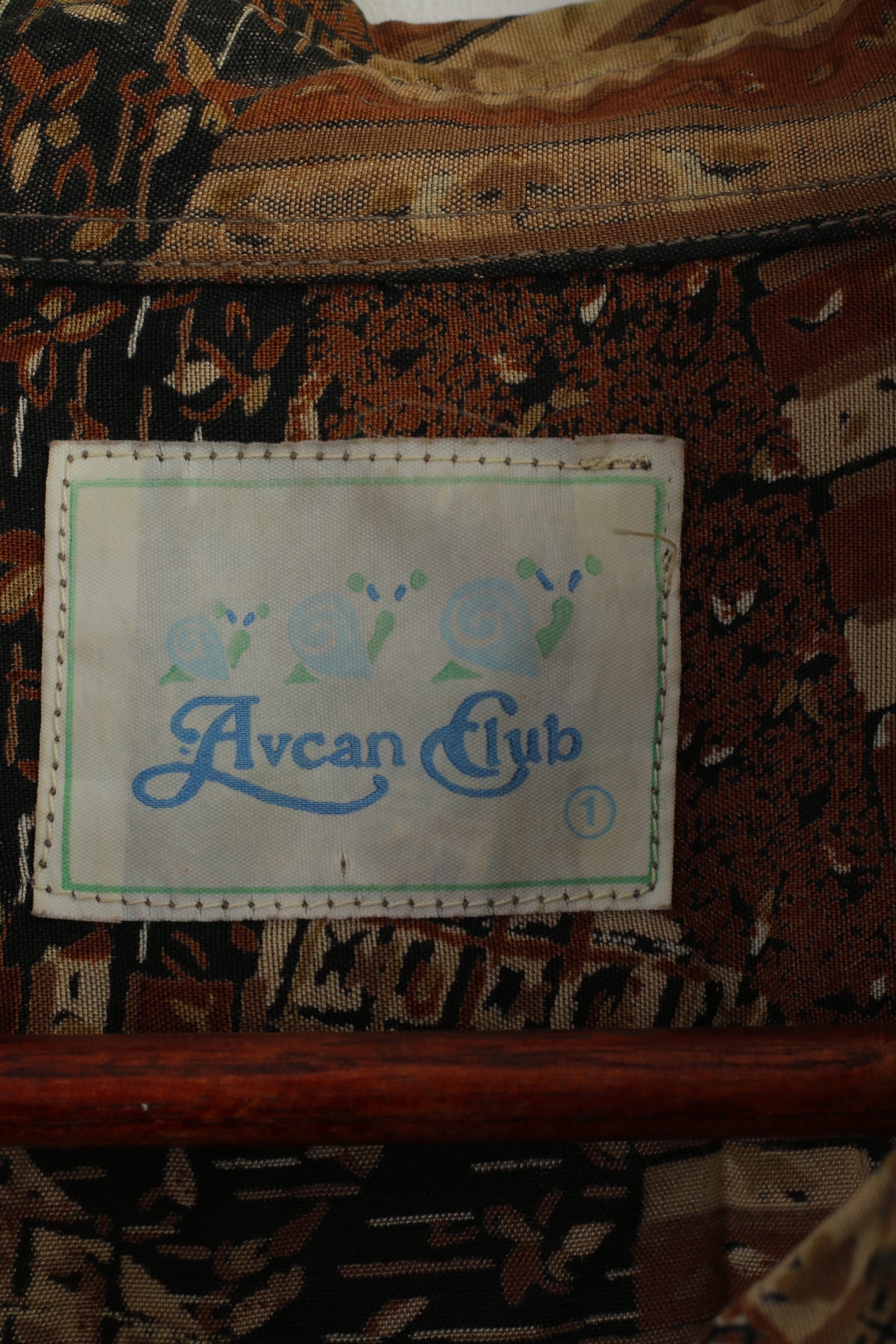 Avcan Club Men 1 M Casual Shirt Brown Viscose Soft Vintage Retro Long Sleeve Top