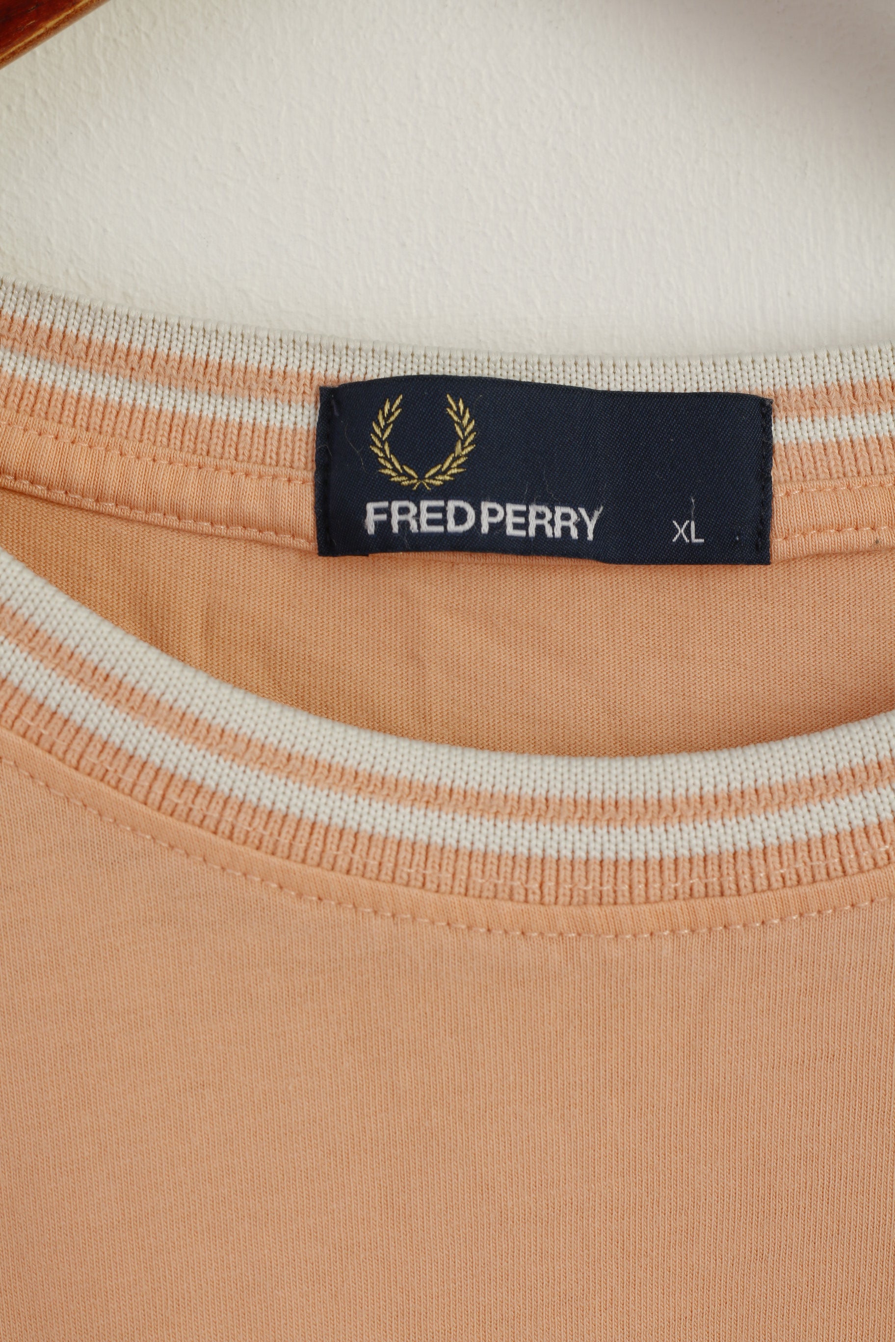 Fred Perry Men L / XL Shirt Peach 100% Cotton Vintage Classic Short Sleeve Top