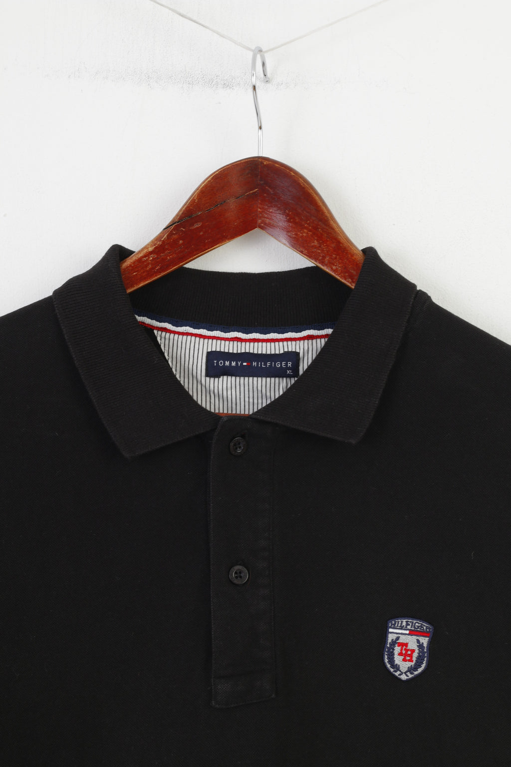 Tommy Hilfiger Men XL (M) Polo Shirt Black Short Sleeve Collar Logo Cotton Top
