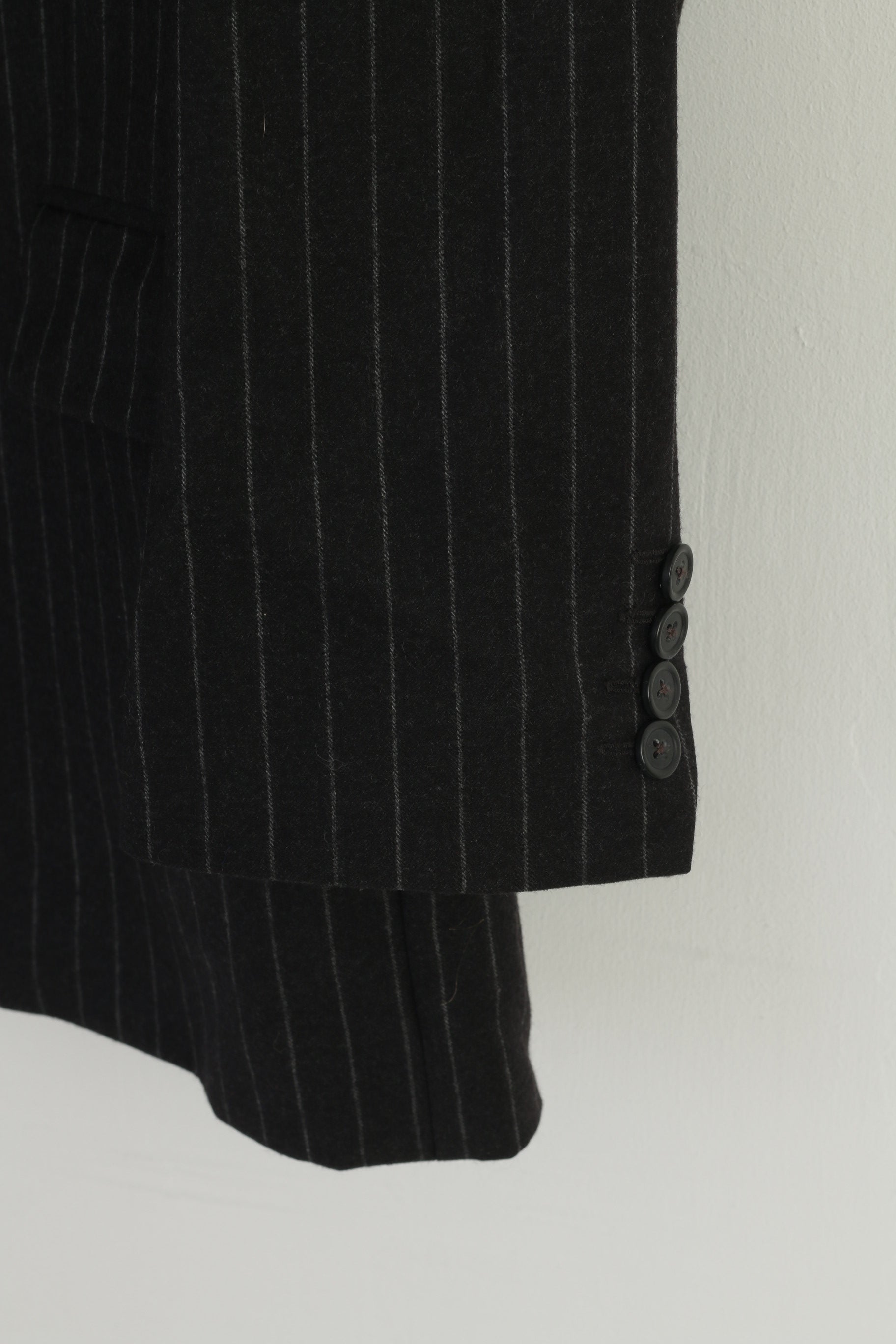 Ermenegildo Zegna Men 44 Blazer Charcoal Striped Wool Woven in Italy Vintage Jacket