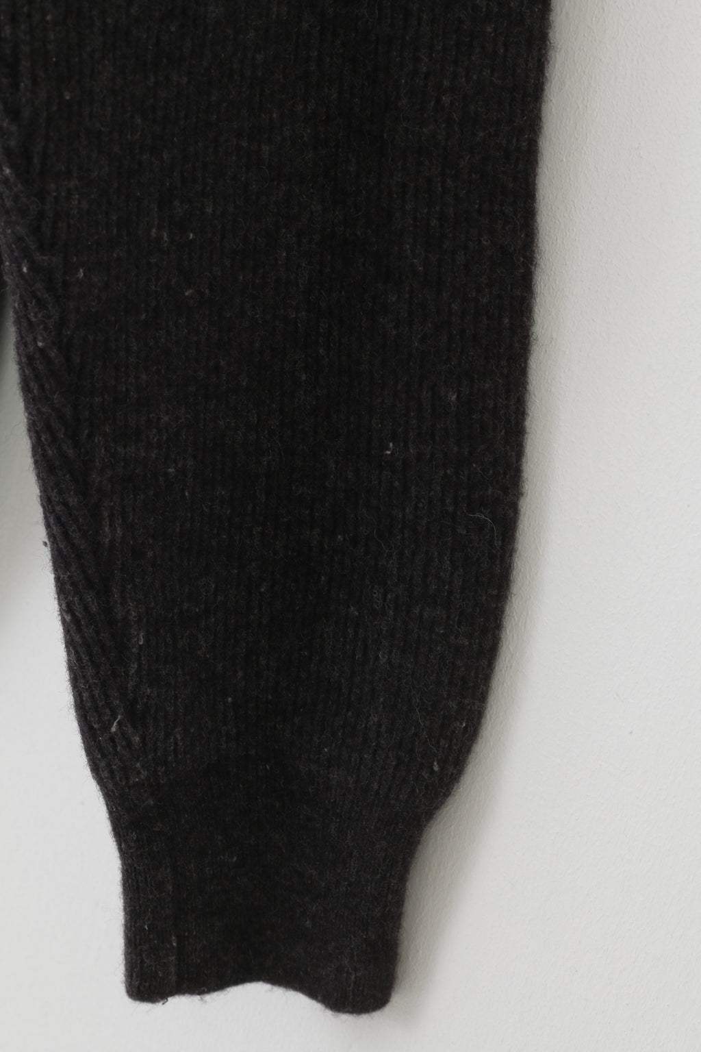 Armani Jeans Men S Jumper Charcoal Made in Italy 1981 V Neck Winter Top