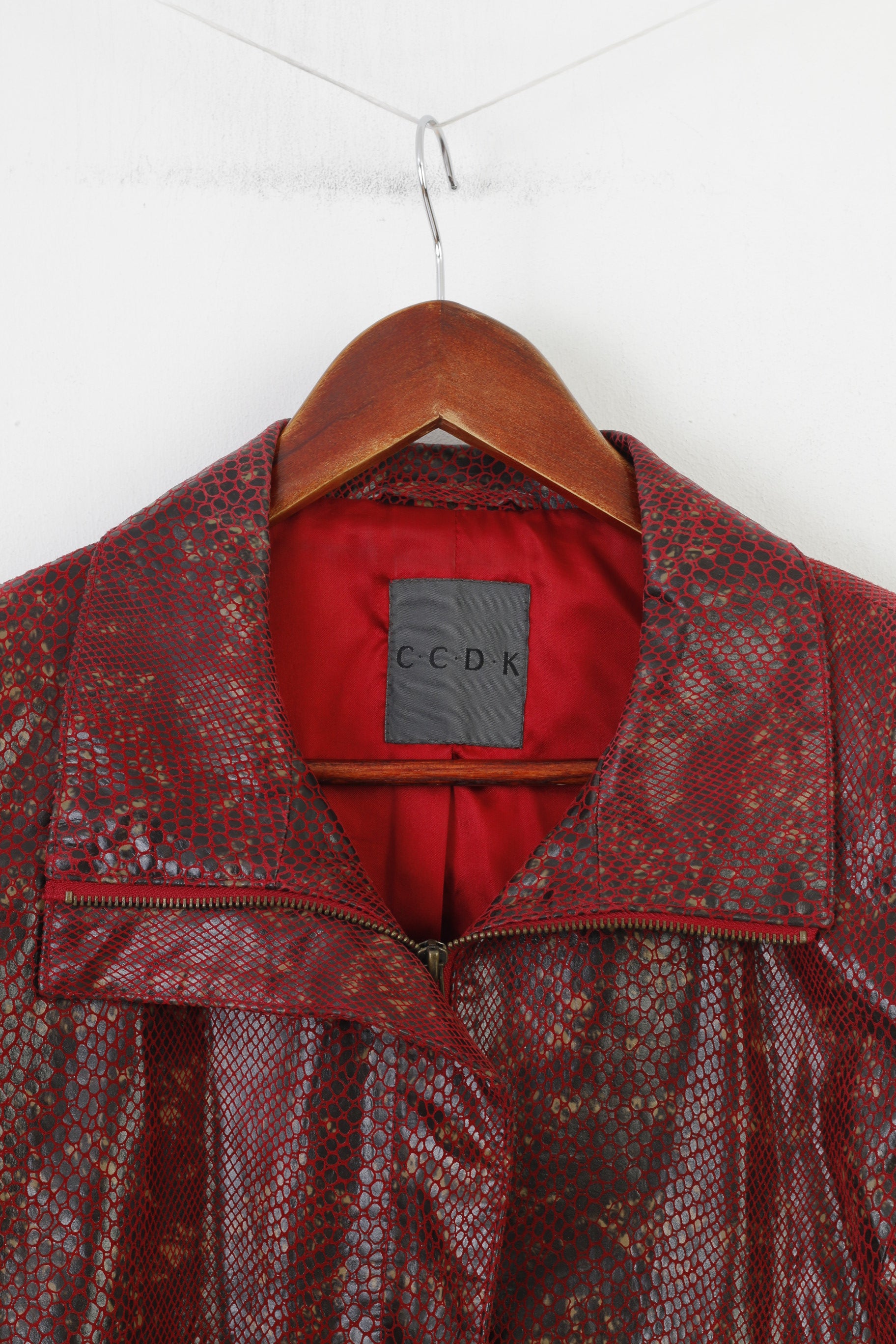 C.C.D.K Woman 16 (L) Suit Burgundy Leather Snake Pattern Shiny Full Zipper 2 Piece Vintage Set