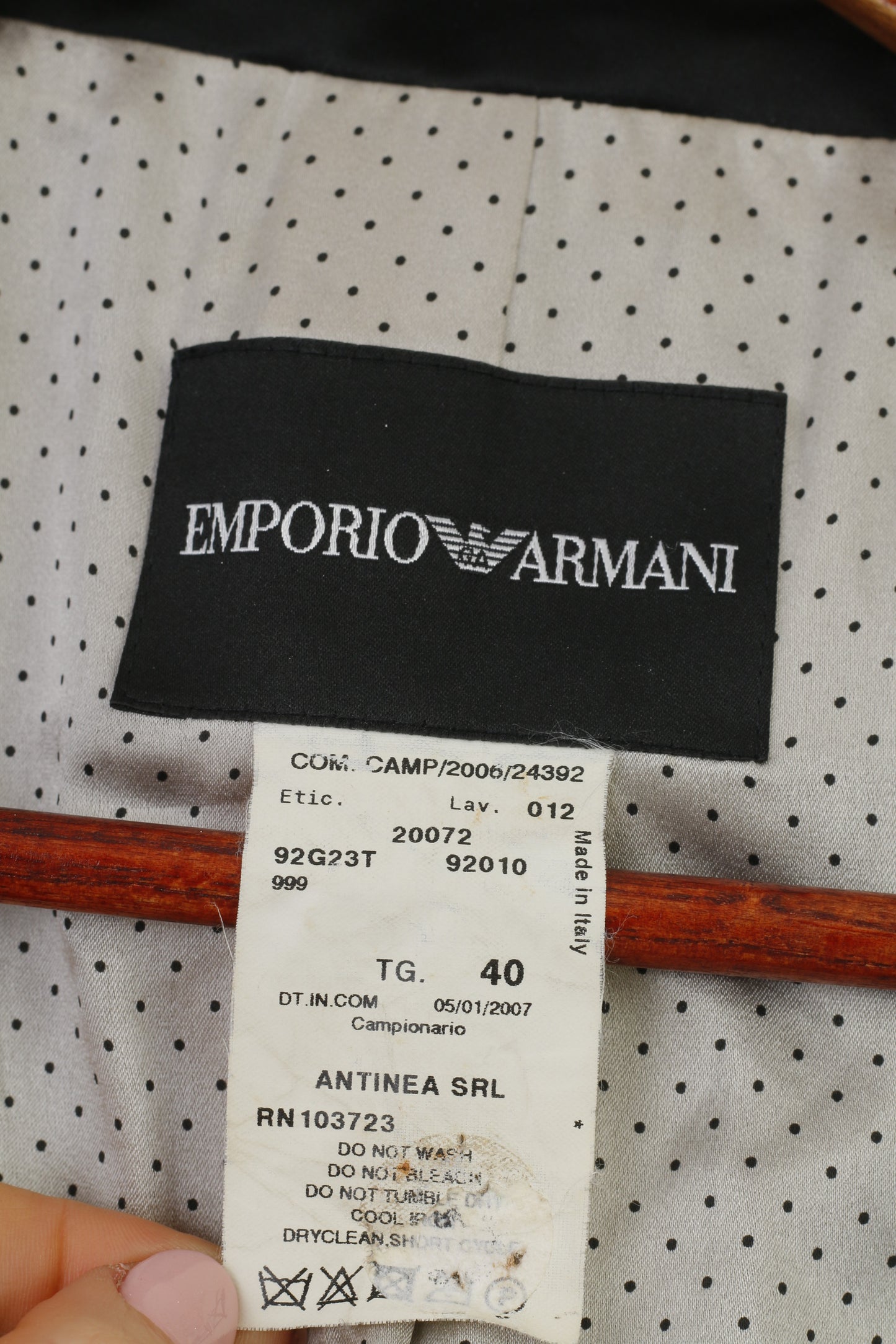 Emporio Armani Femme 40 Veste Noir Col Bas Boutonné Élégant Blazer Polyester Haut