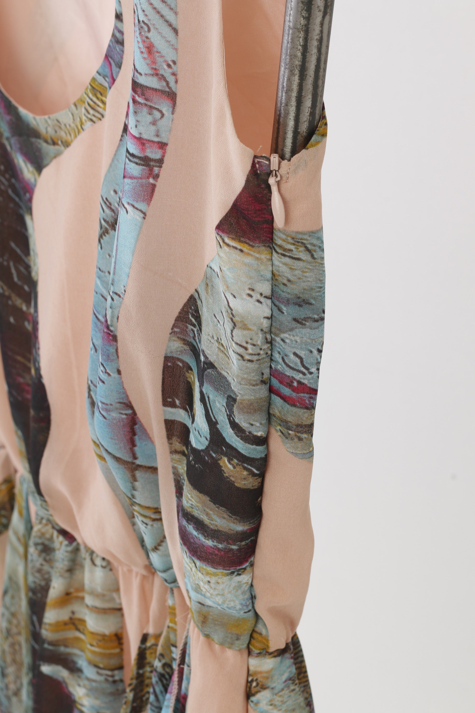 Nikkie Woman 38 Dress Pink Geometric Sleeveless Zipper Ruffles Polyester