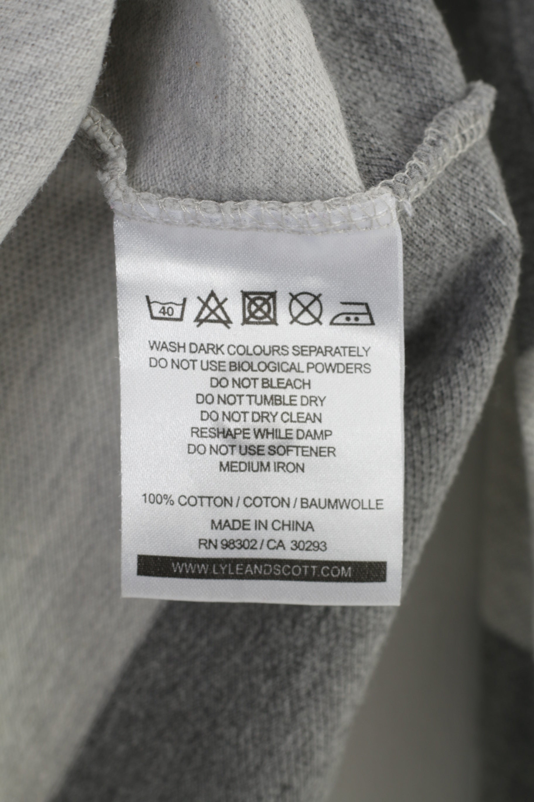 Lyle &amp; Scott Polo da uomo L Polo scozzese a maniche lunghe a righe grigie con colletto in cotone