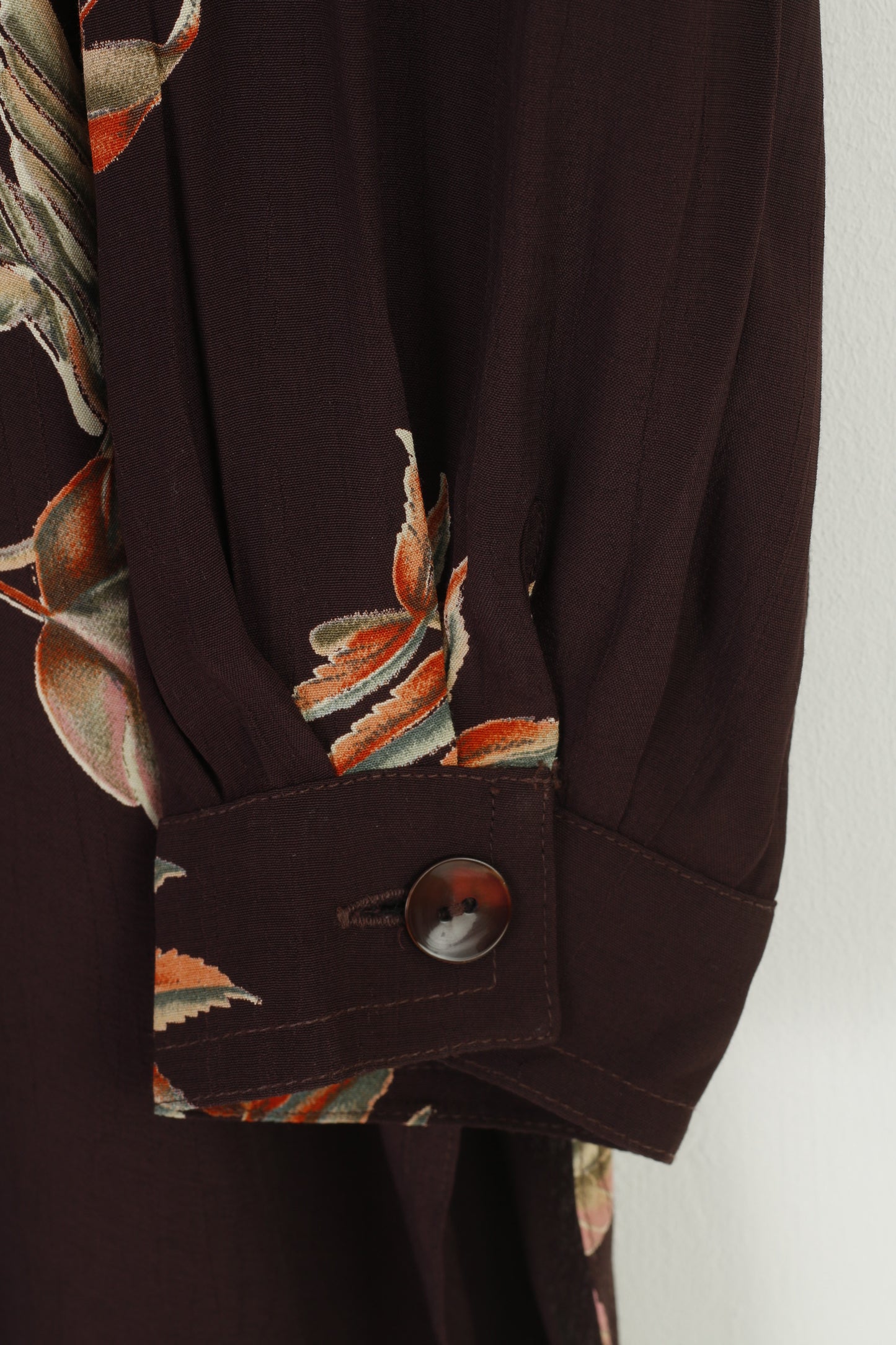 Camicia casual Elvi da donna 18 2XL Camicia casual con spalline a maniche lunghe con stampa floreale marrone 