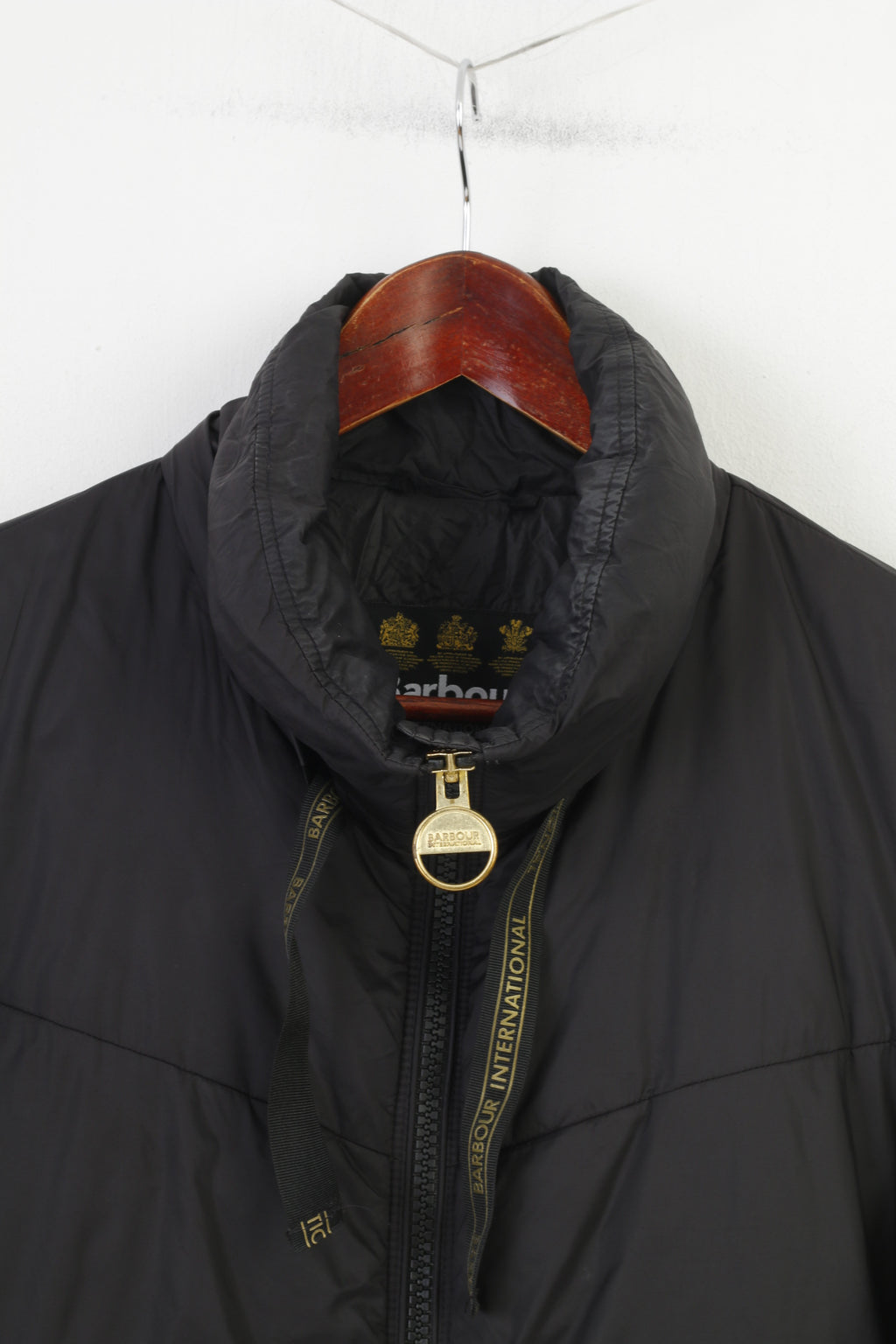 Barbour International Woman 12 38 M Jacket Black Padded Full Zipper Nylon Waterproof Top