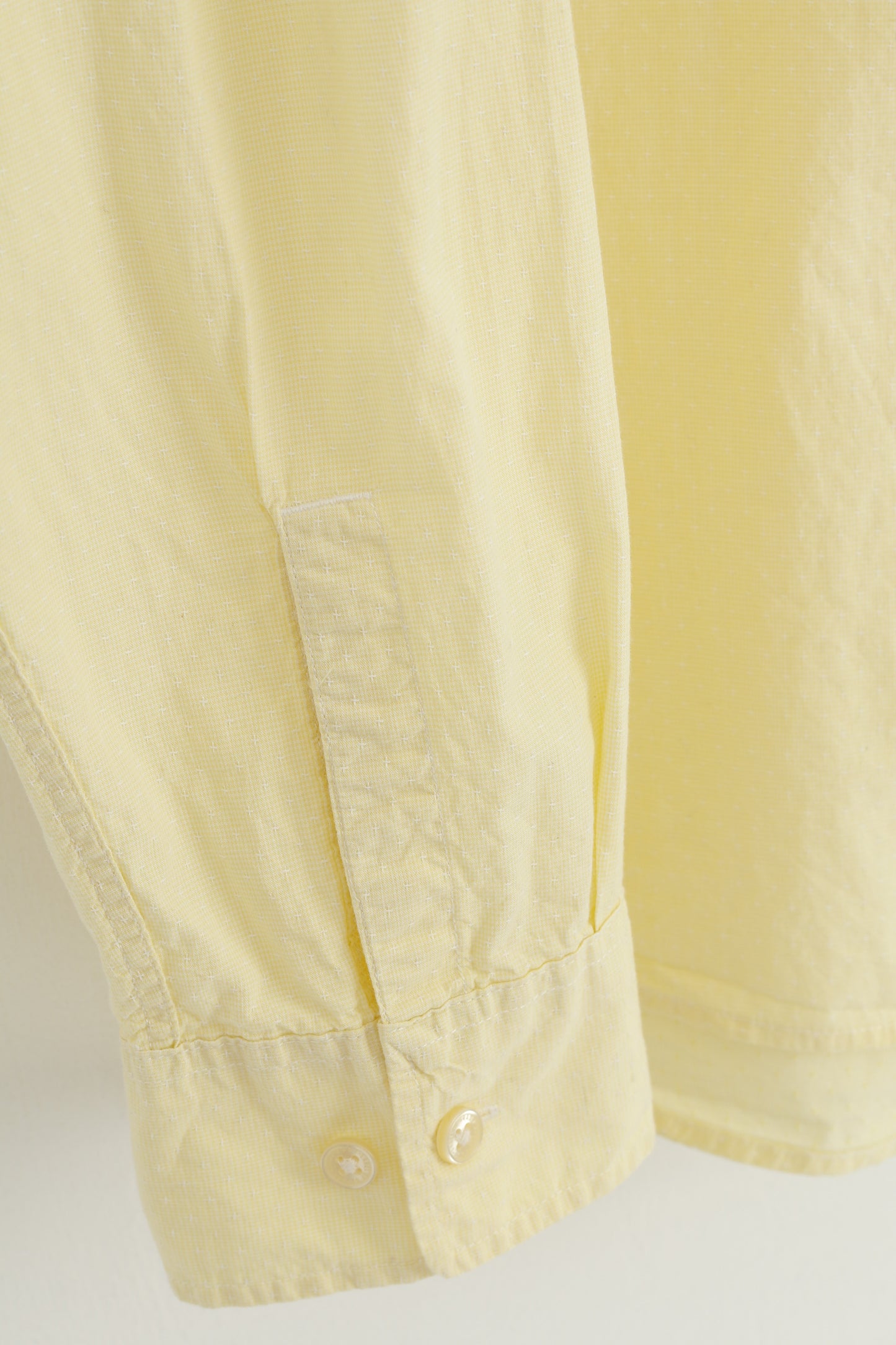 H&amp;M Men L Chemise décontractée jaune à manches longues en coton avec col