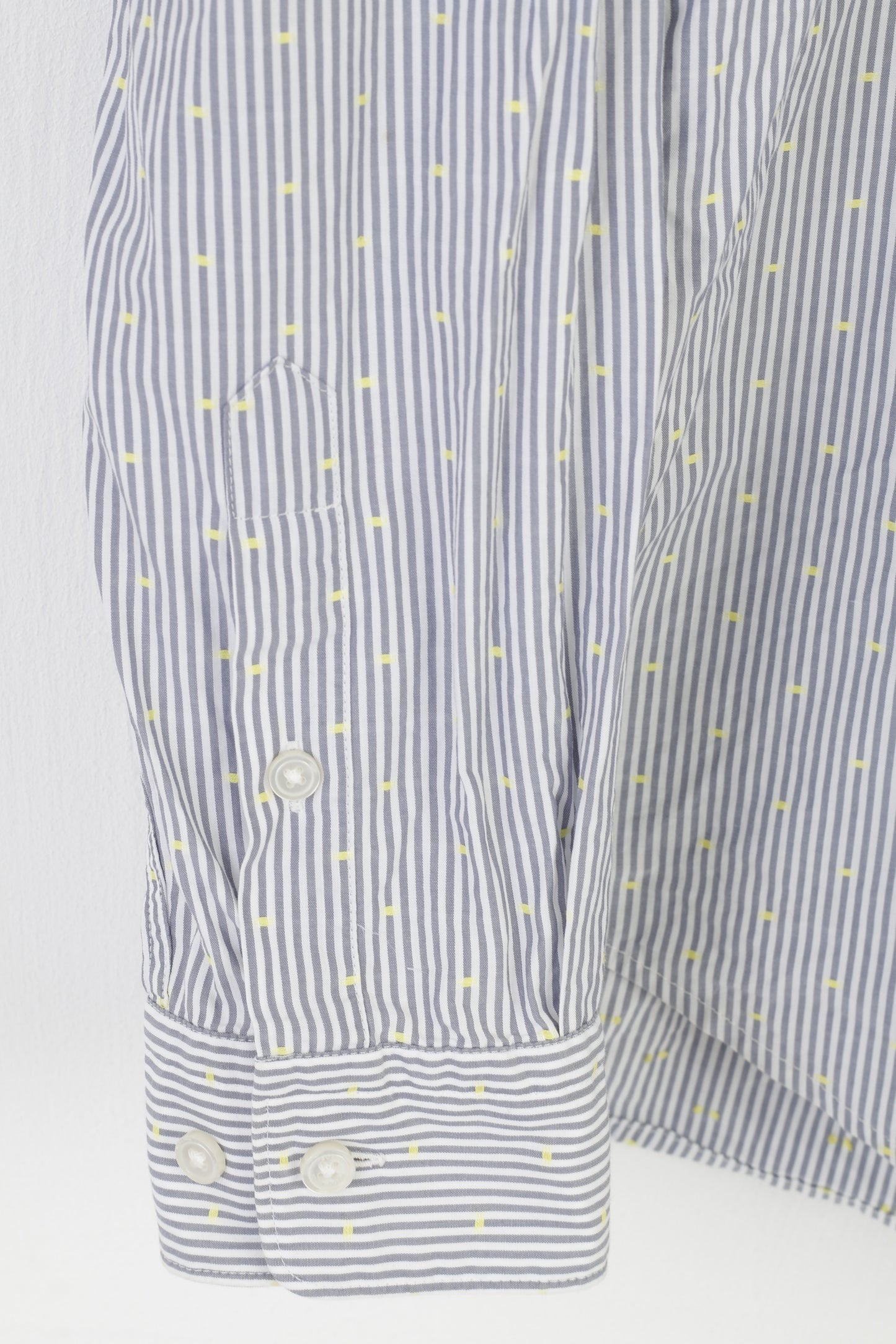 Hugo Boss Camicia casual da uomo M. Top classico in cotone a righe grigie con pois bianchi