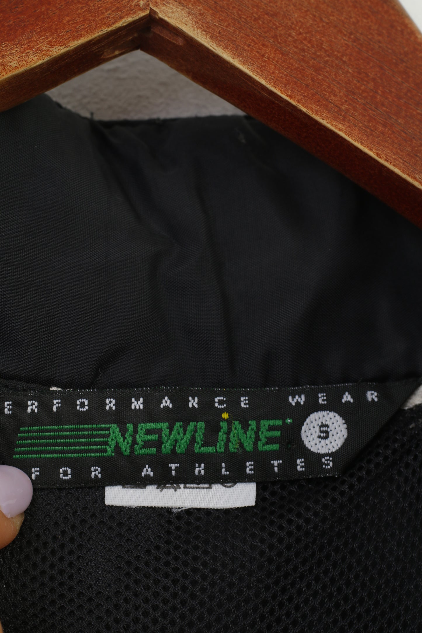 Newline Men S Jacket Black Run Performance Wear Nylon Sport Zip Neck Top