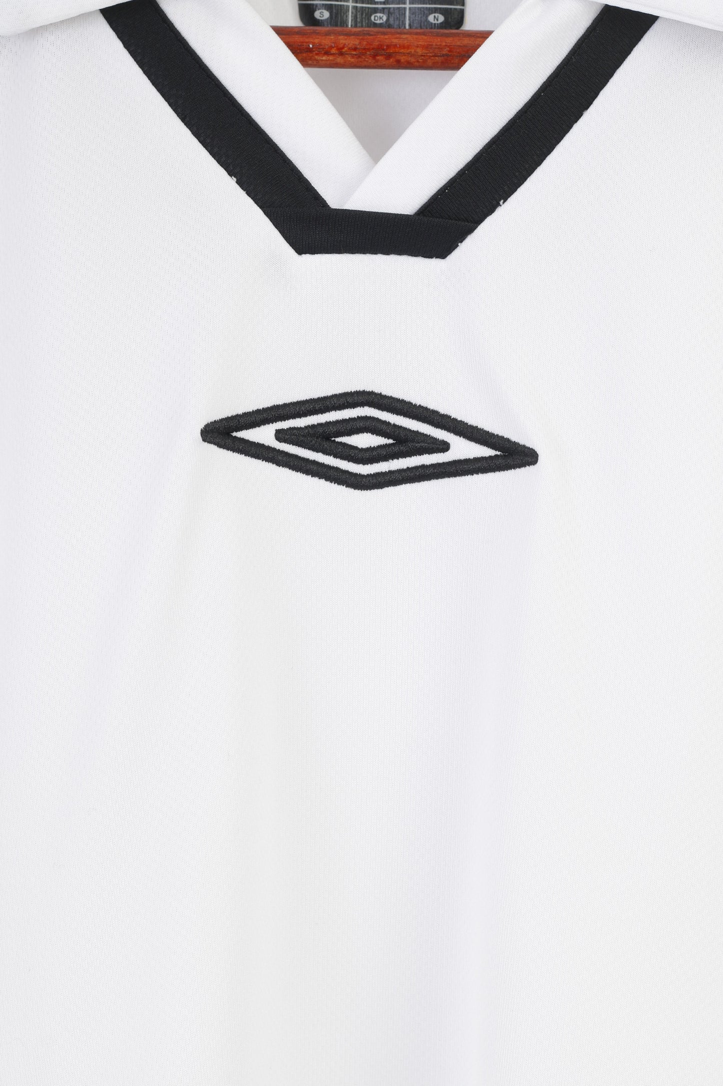 Umbro Men L Polo Shirt White Training V Neck Activewear Training Jersey Top