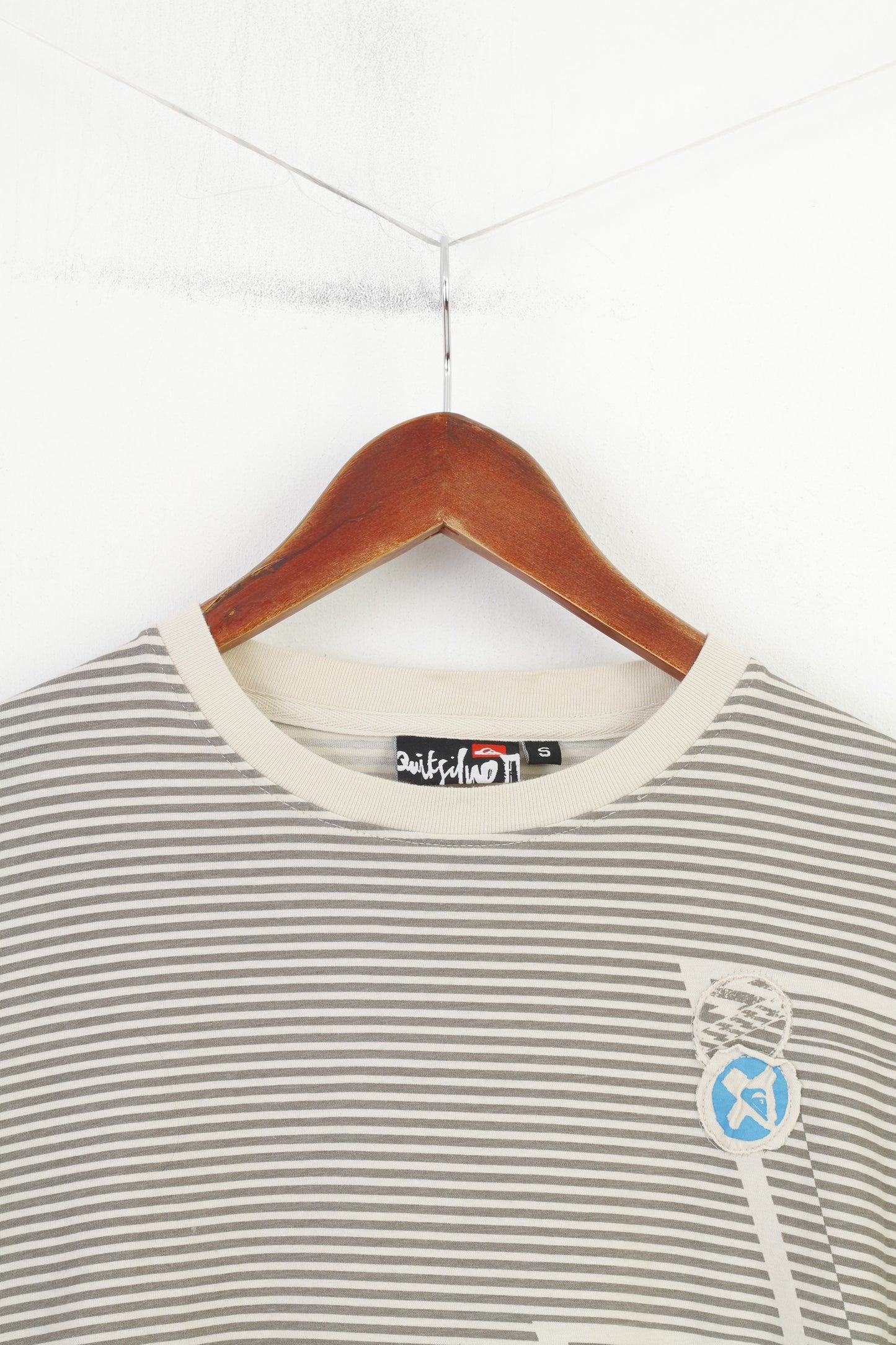 Quiksilver Men S Shirt White Striped Crew Neck Long Sleeve Surfing Vintage Sport Cotton Top