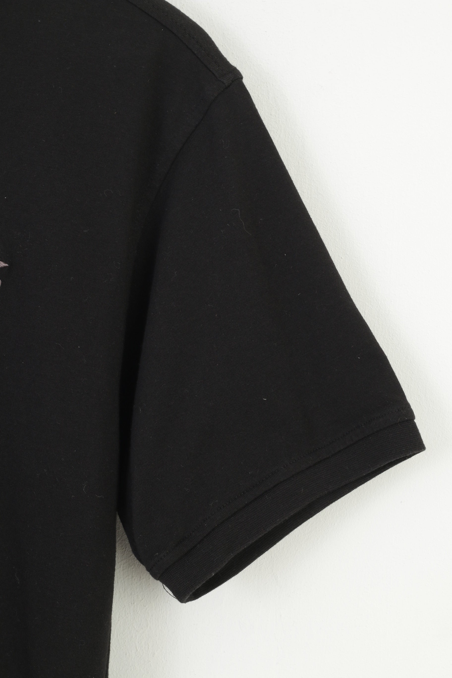 Camicia Umbro da uomo M. Top sportivo aderente in misto cotone vintage con scollo a V 