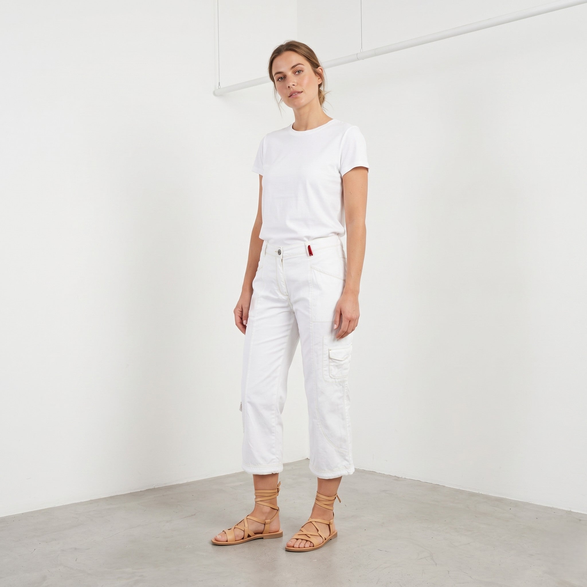 New Pierre Cardin Women 38 M Capri Trousers White Cinfy Cotton Linen Cropped Pants