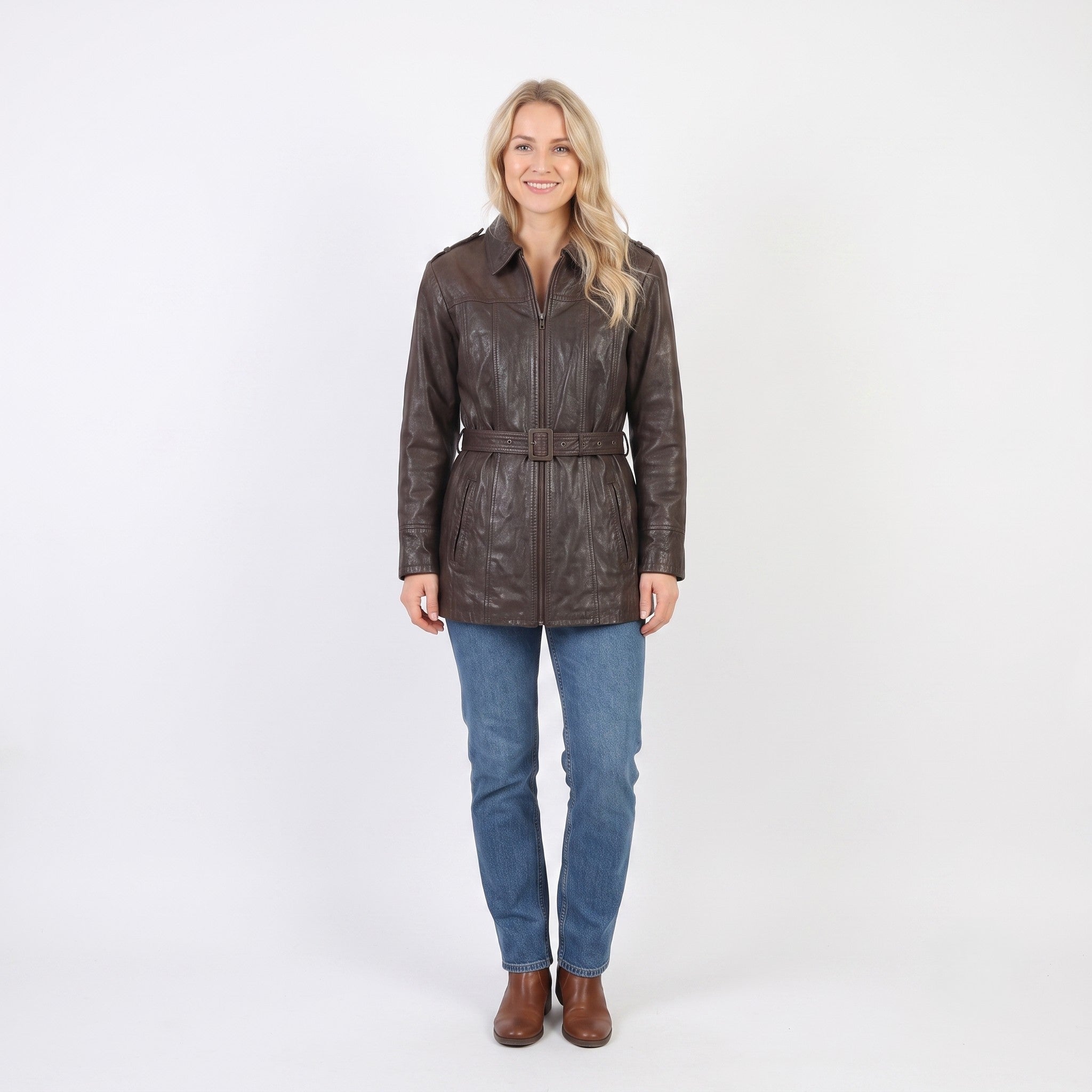 Saki Woman 38 M  Leather Jacket Dark Brown Collar Full Zipper Pockets  Vintage Belt  Top